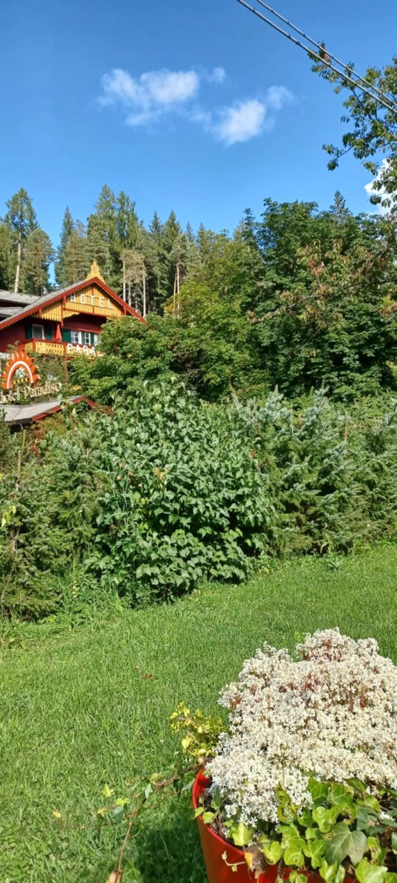 Property building in Parkhotel Sole Paradiso