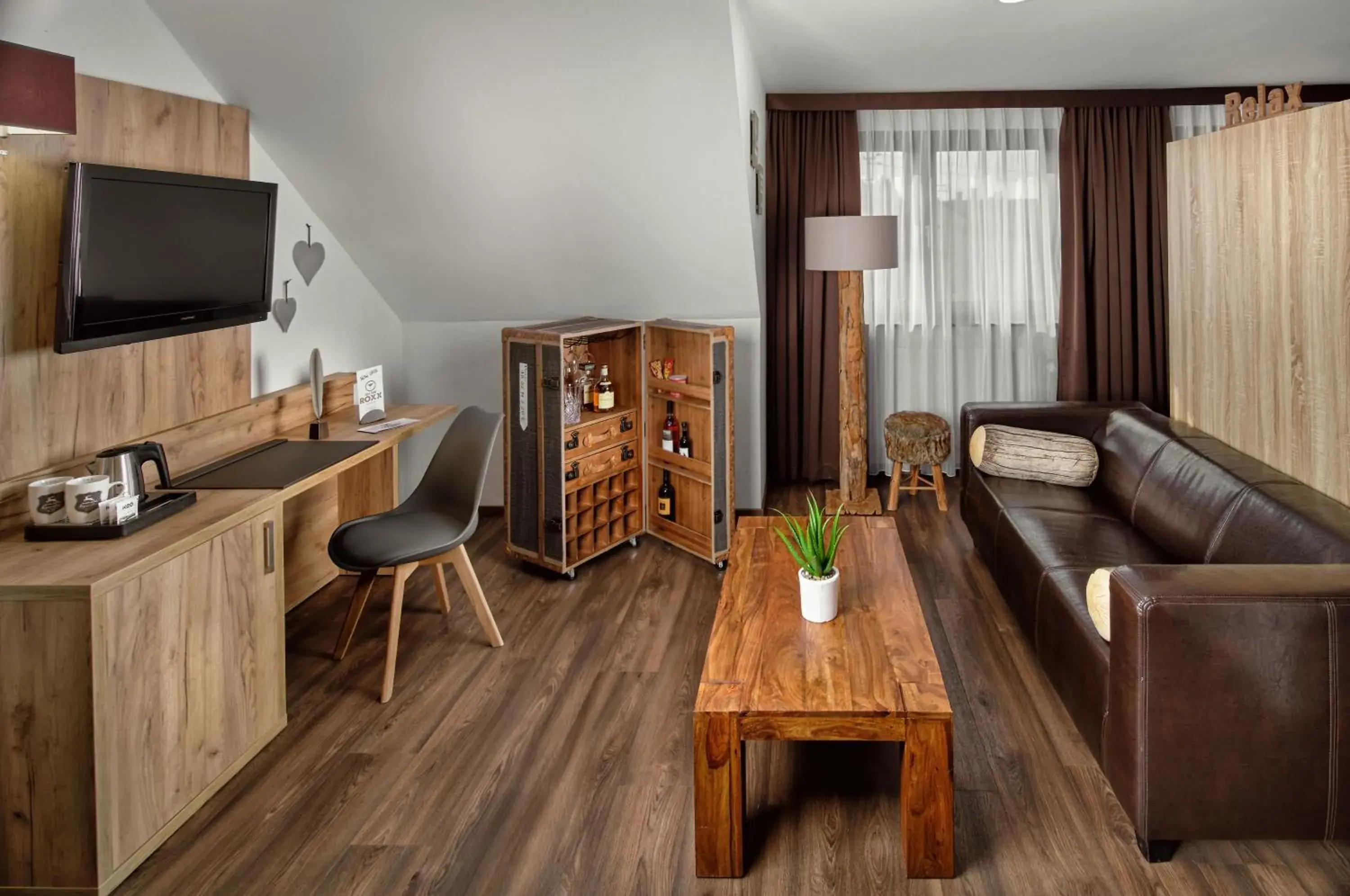 Neo Chill-Out Junior Suite in Neo Hotel Linde Esslingen Neo Chill-Out Junior Suite in Neo Hotel Linde Esslingen