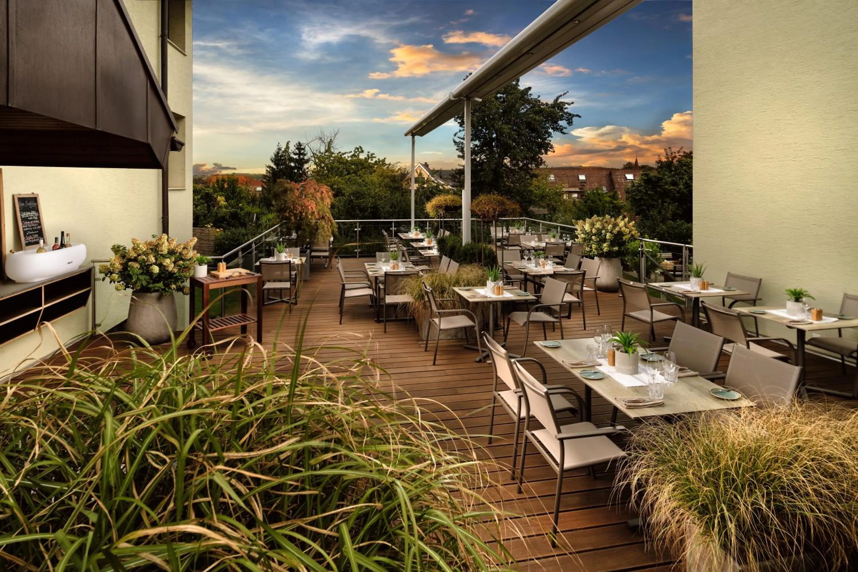 Restaurant/places to eat in Neo Hotel Linde Esslingen