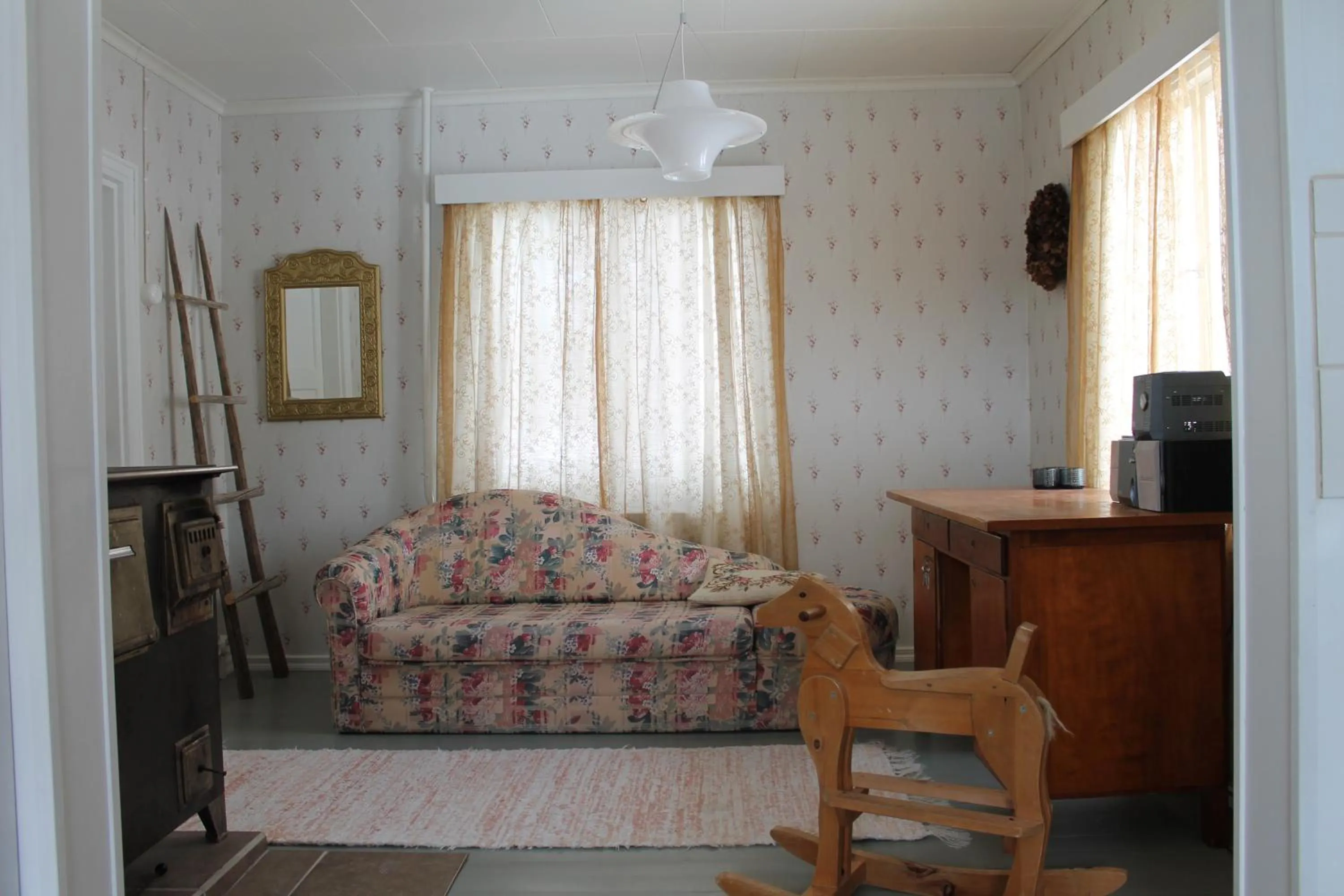 Photo of the whole room in Villa Havula