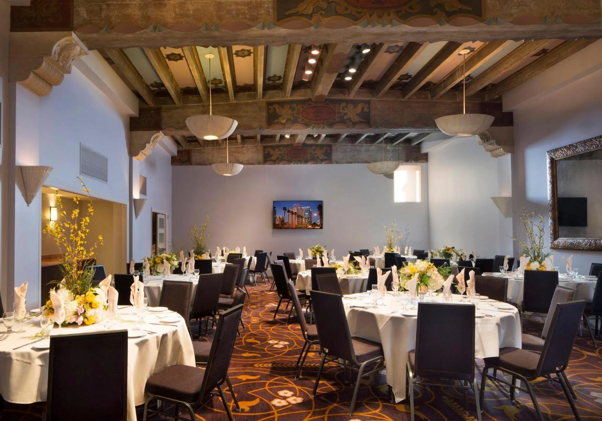 Meeting/conference room in Hotel de Anza by IHG