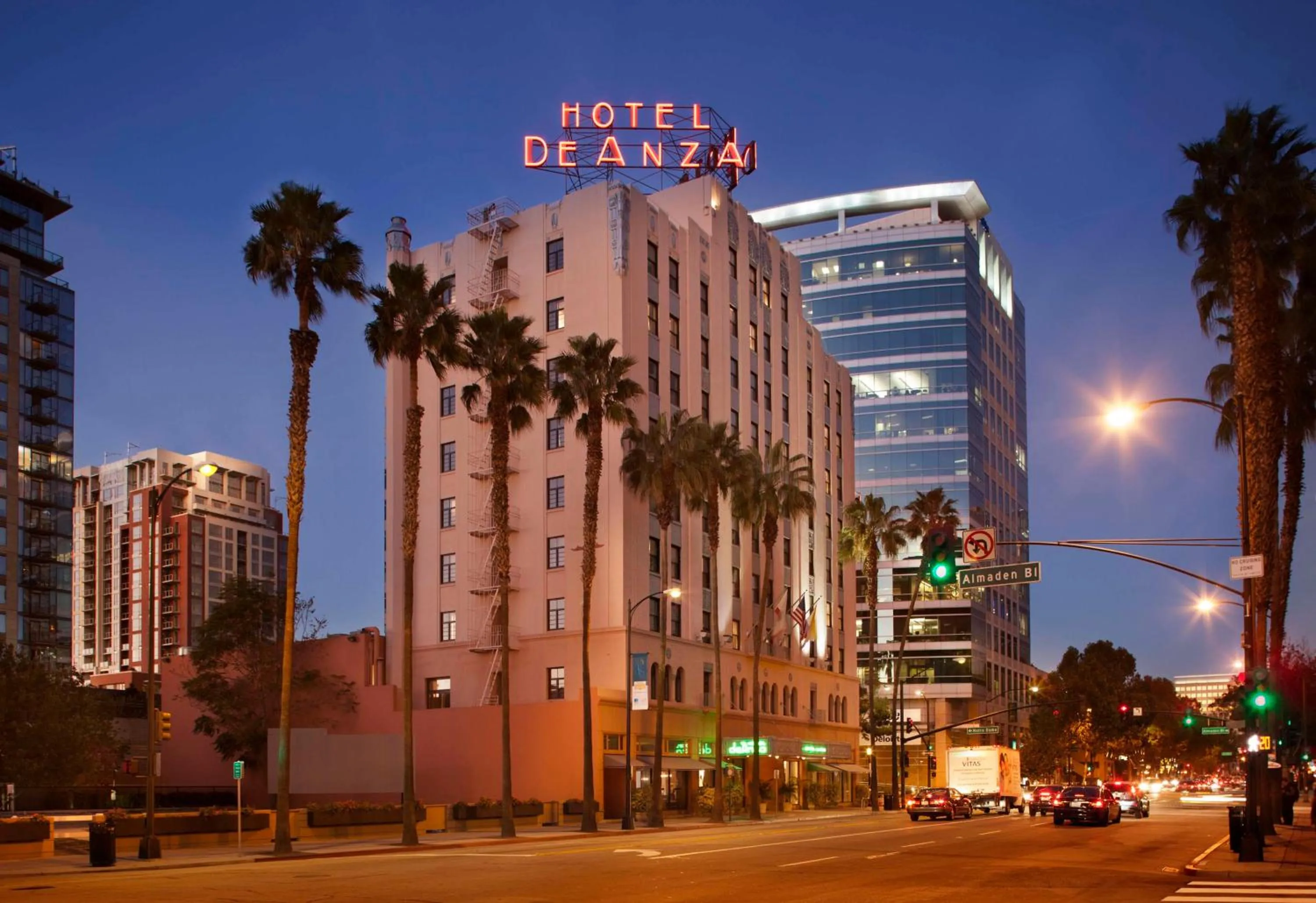 Property building in Hotel De Anza