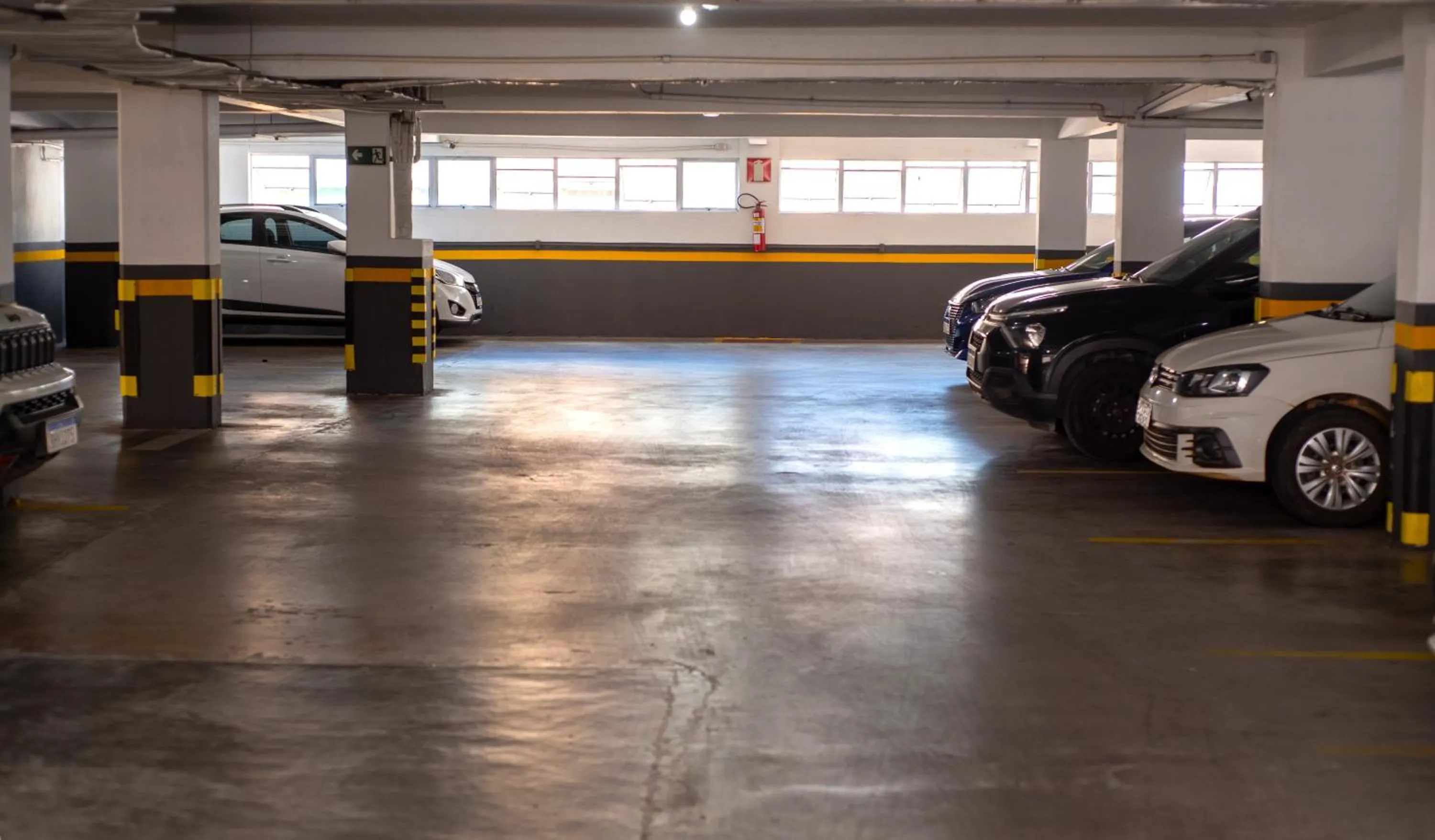 Parking in Nobile Hotel Juiz de Fora
