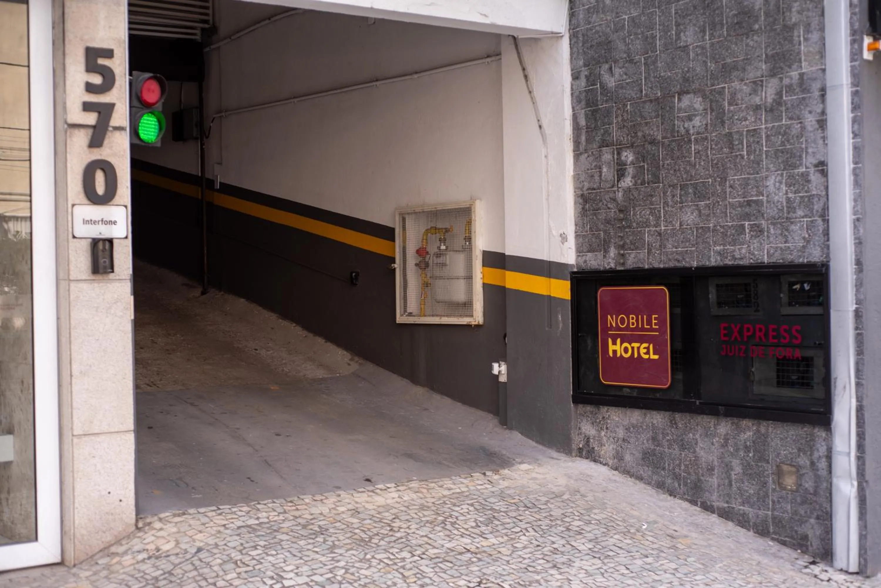 Parking in Nobile Hotel Juiz de Fora