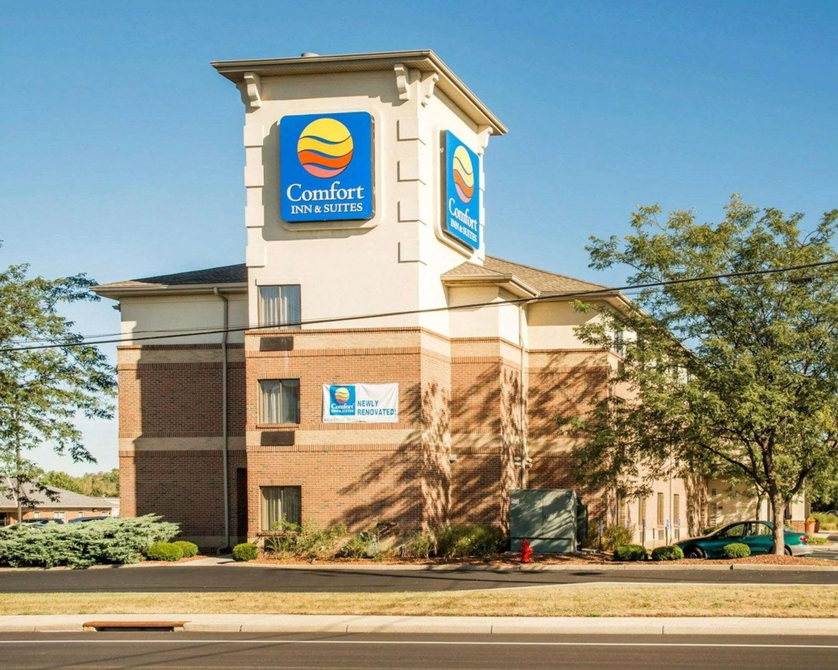 Property building in Comfort Inn & Suites West Chester - North Cincinnati