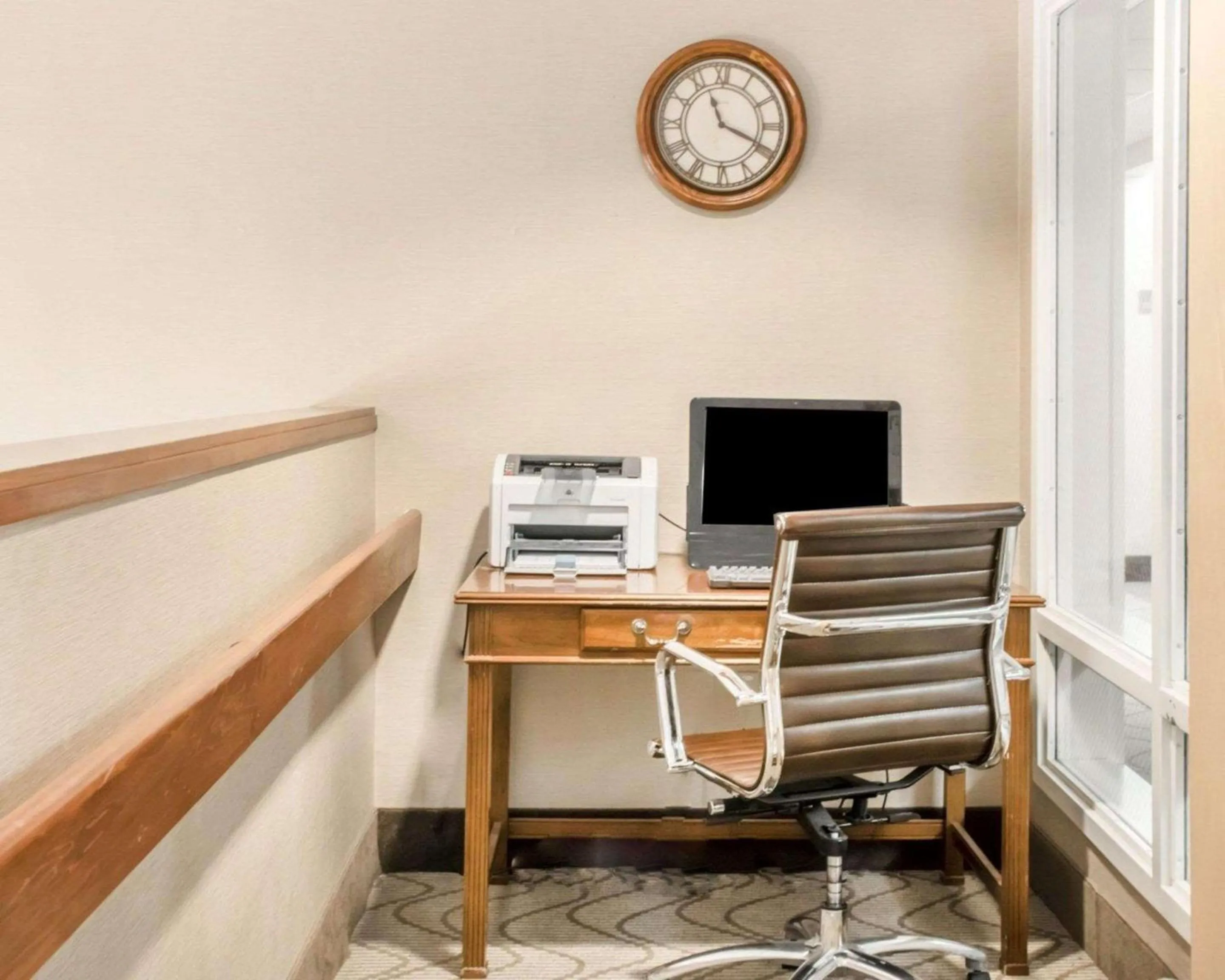 Business facilities in Comfort Inn & Suites West Chester - North Cincinnati