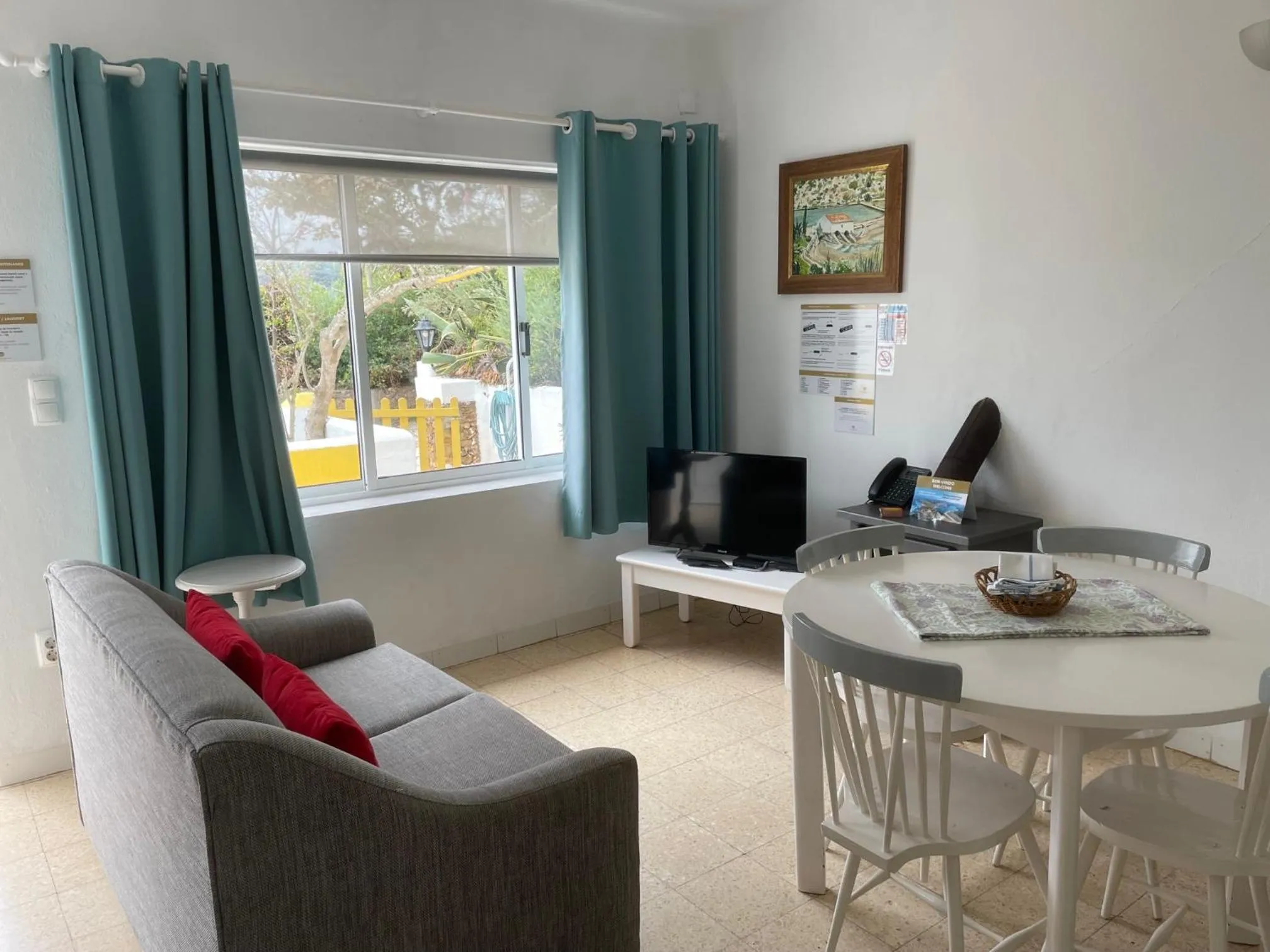 Living room in Moinho Da Asneira - Duna Parque Resorts & Hotels