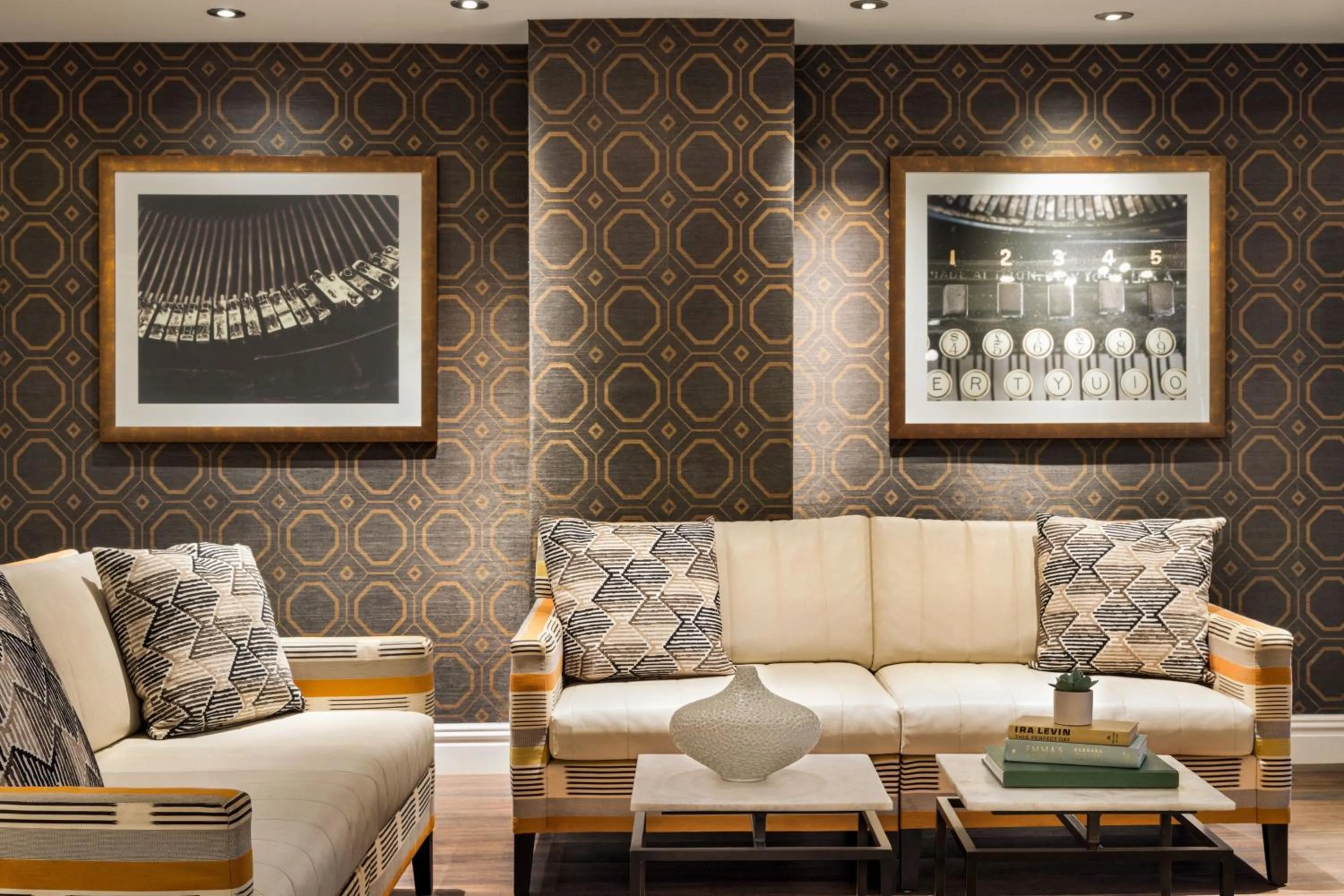 Restaurant/places to eat in Magnolia Hotel Houston, a Tribute Portfolio Hotel