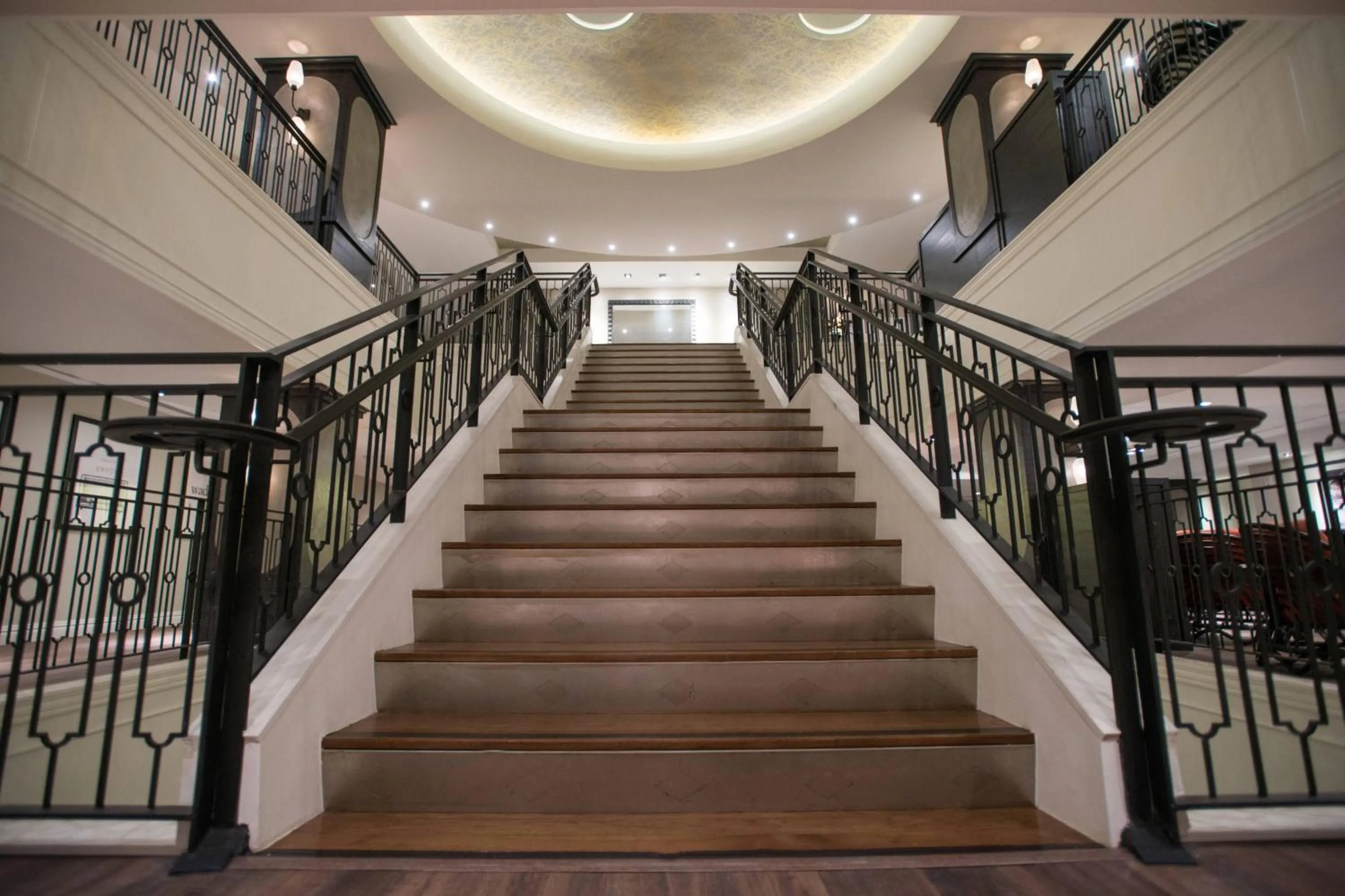 Meeting/conference room in Magnolia Hotel Houston, a Tribute Portfolio Hotel