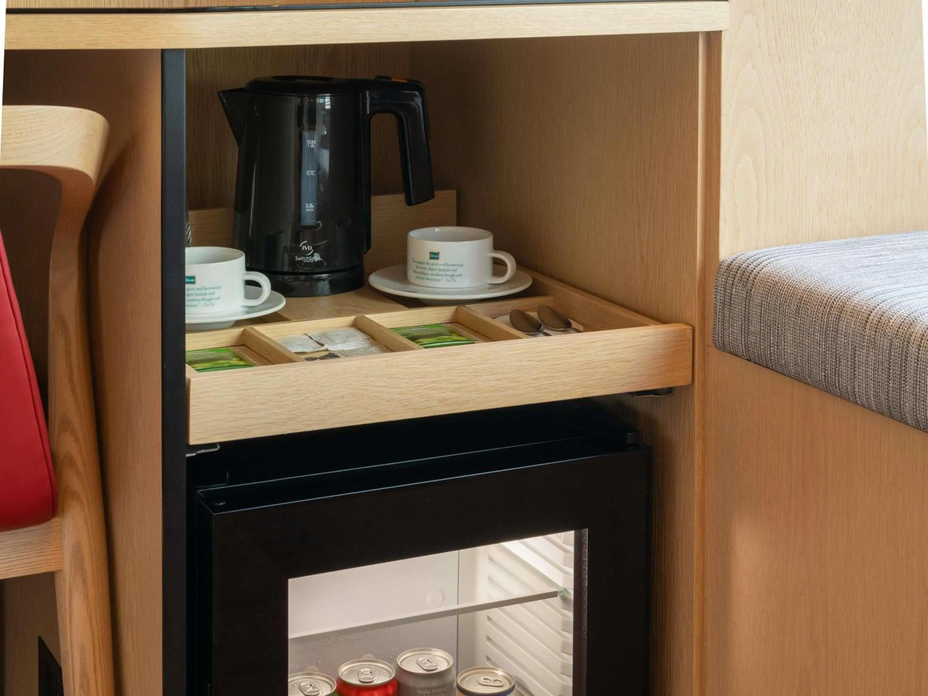 Bedroom, Bed in Ibis Singapore on Bencoolen