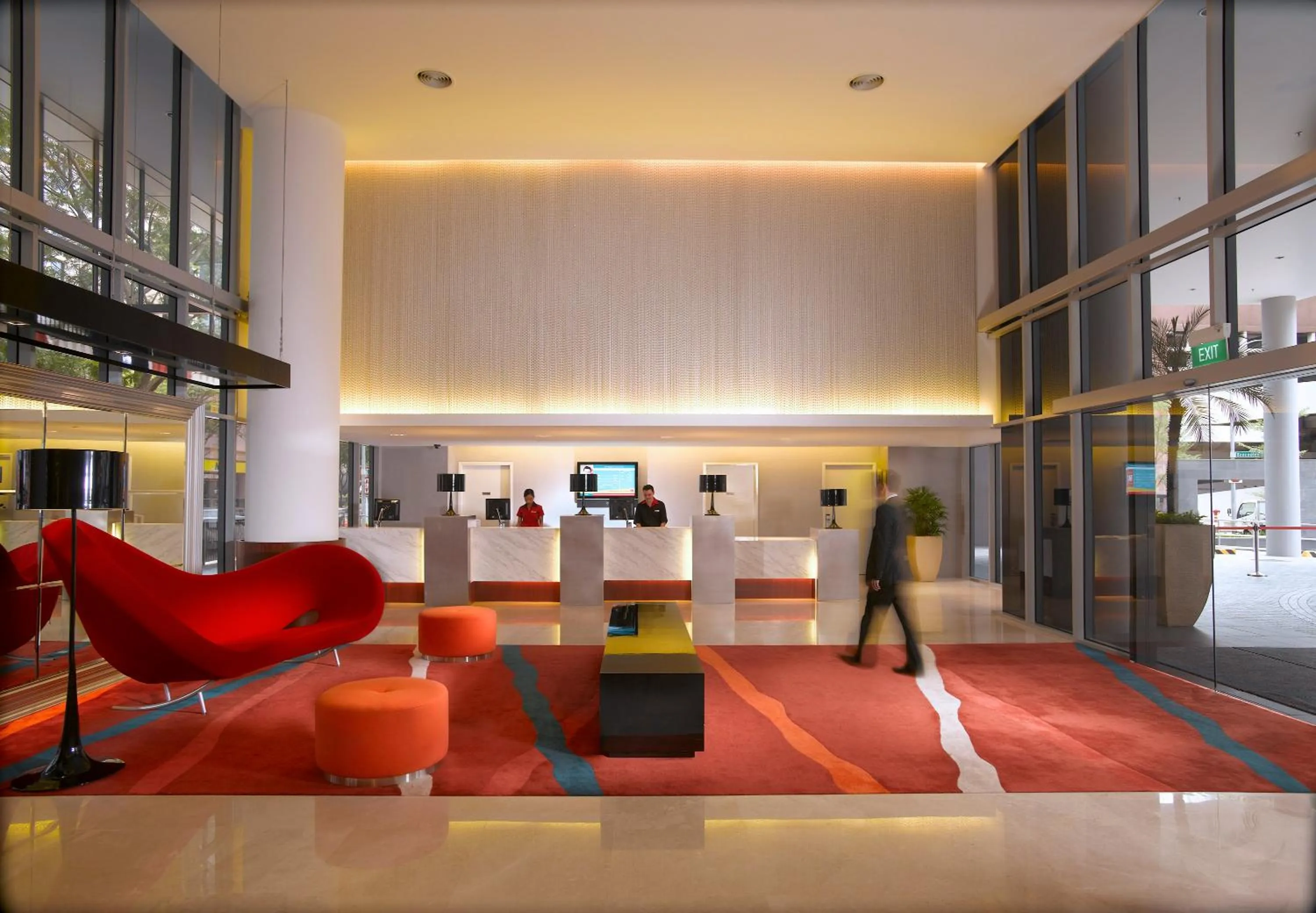Lobby or reception in Ibis Singapore on Bencoolen