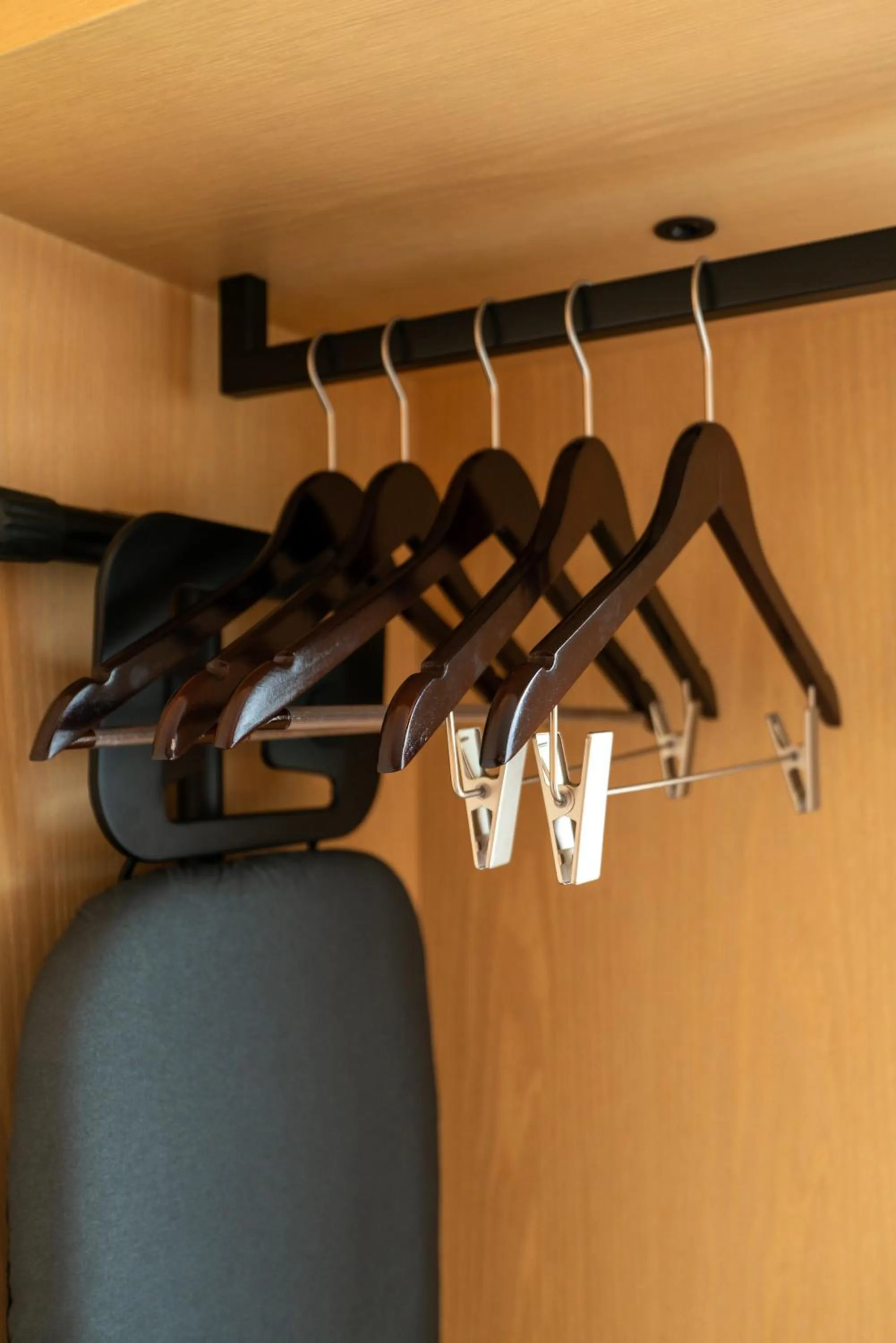 Bedroom in Ibis Singapore on Bencoolen