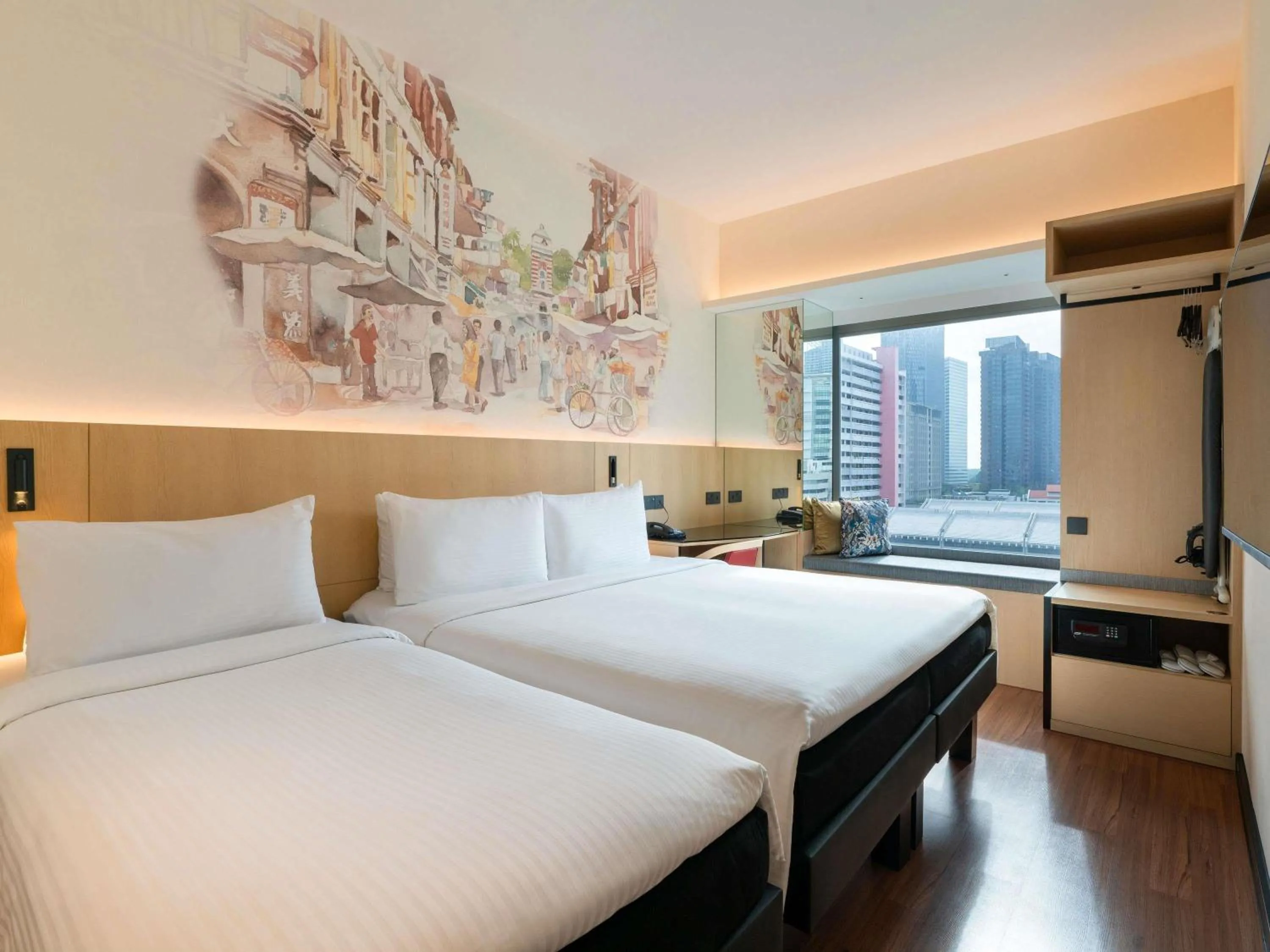 Bedroom, Bed in Ibis Singapore on Bencoolen