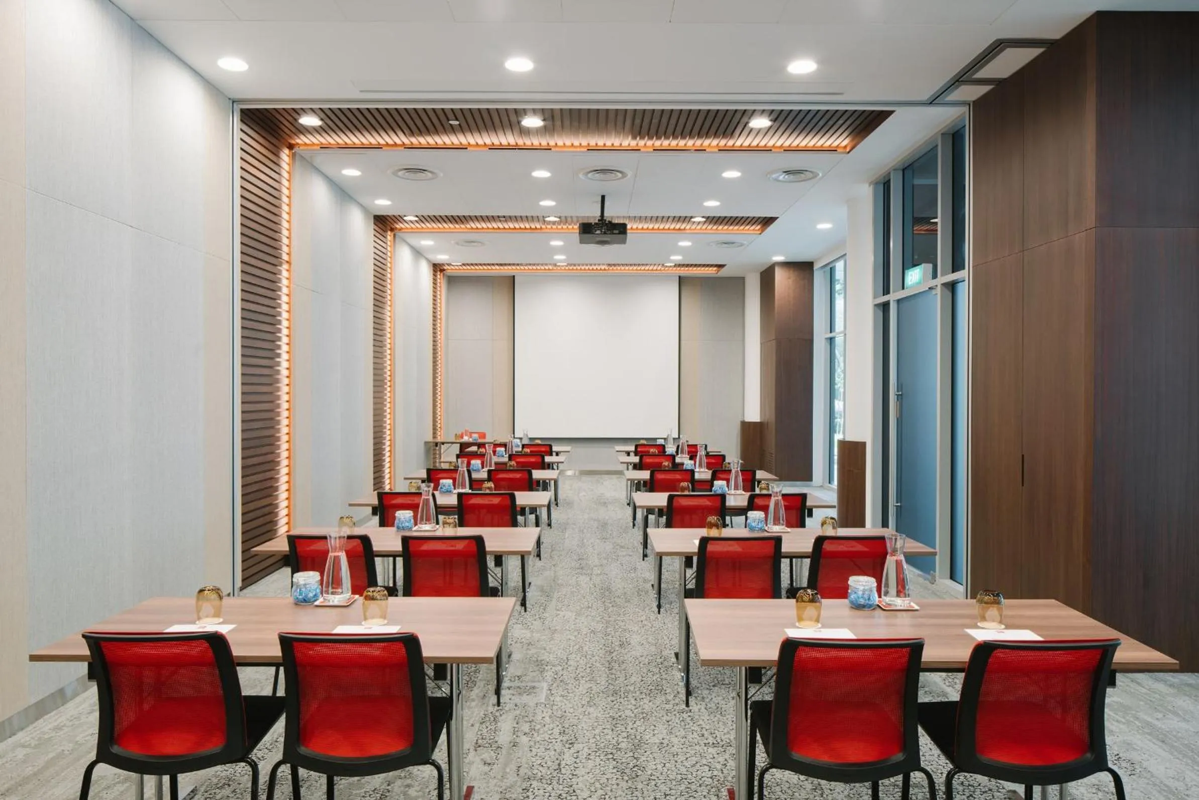 Meeting/conference room in Ibis Singapore on Bencoolen