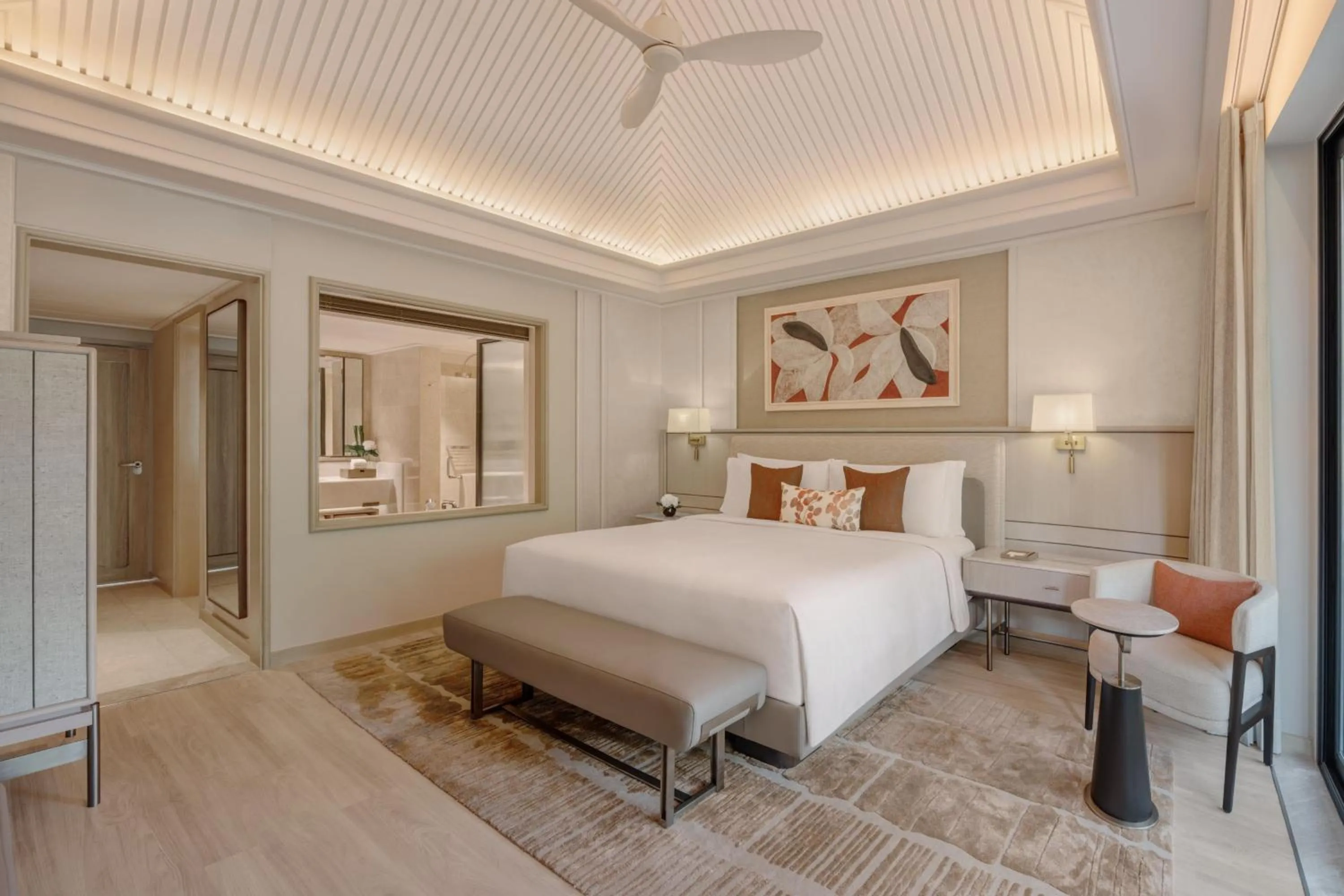 Photo of the whole room, Bed in The St. Regis Goa Resort