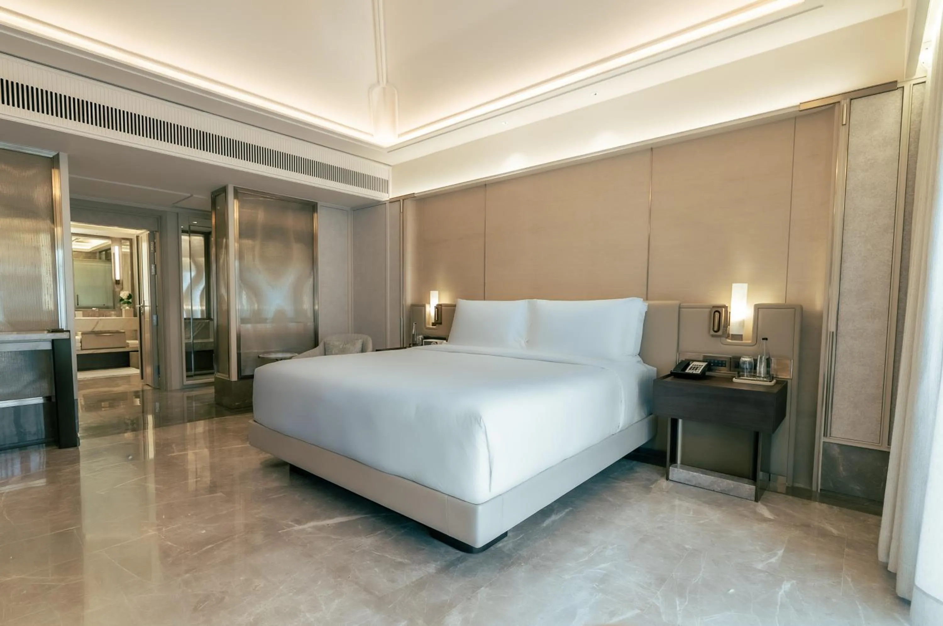 Bed in The St. Regis Goa Resort