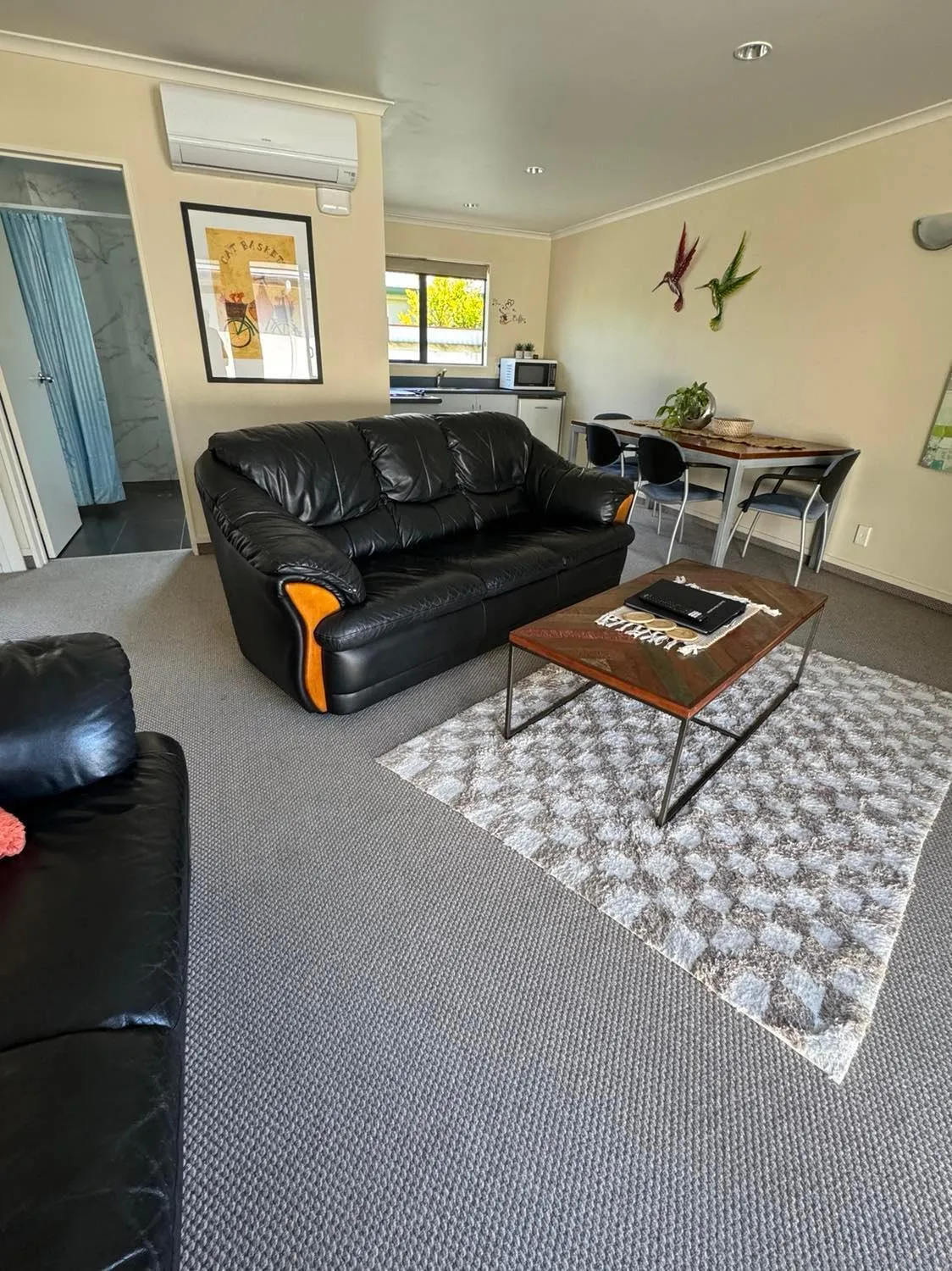 Living room in Centre Court Motel
