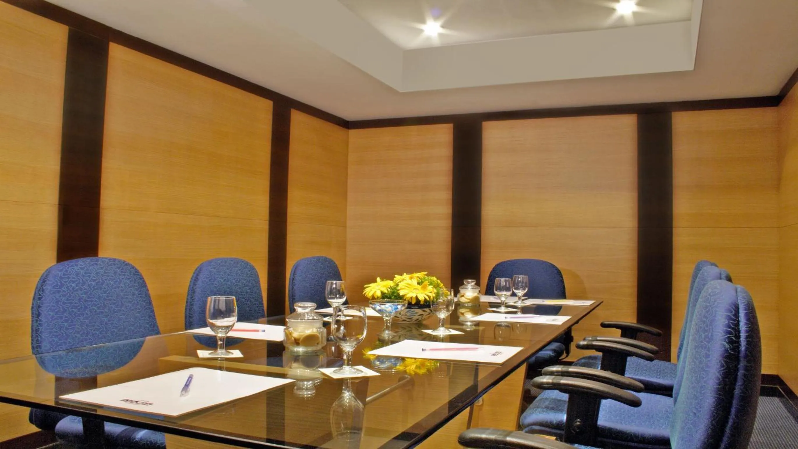 Business facilities in Aditya Park-A Sarovar Portico Hotel