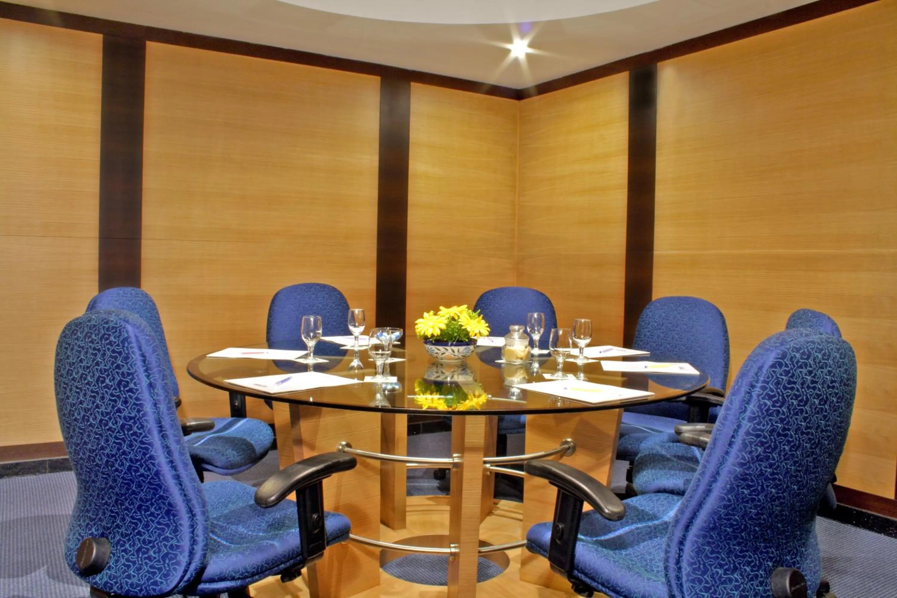 Business facilities in Aditya Park-A Sarovar Portico Hotel