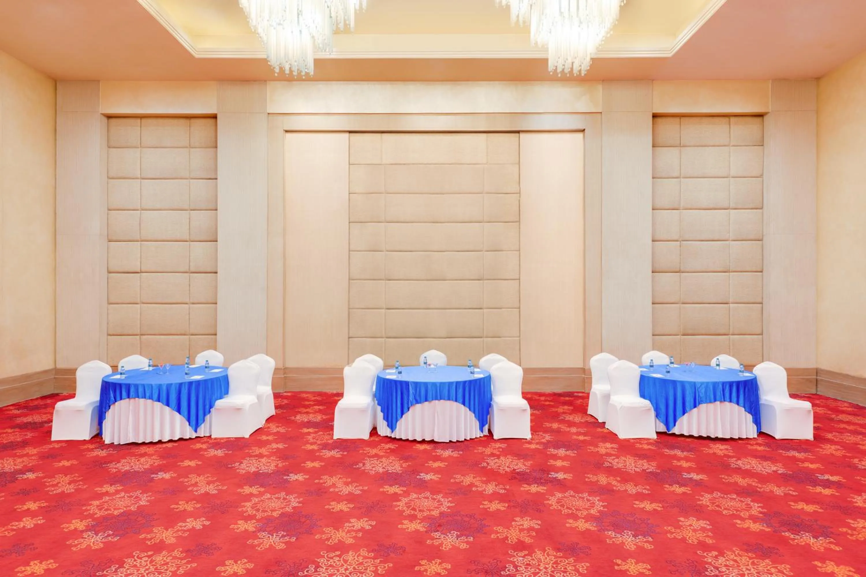 Banquet/Function facilities in Lemon Tree Premier 2, Sector 29 Gurugram