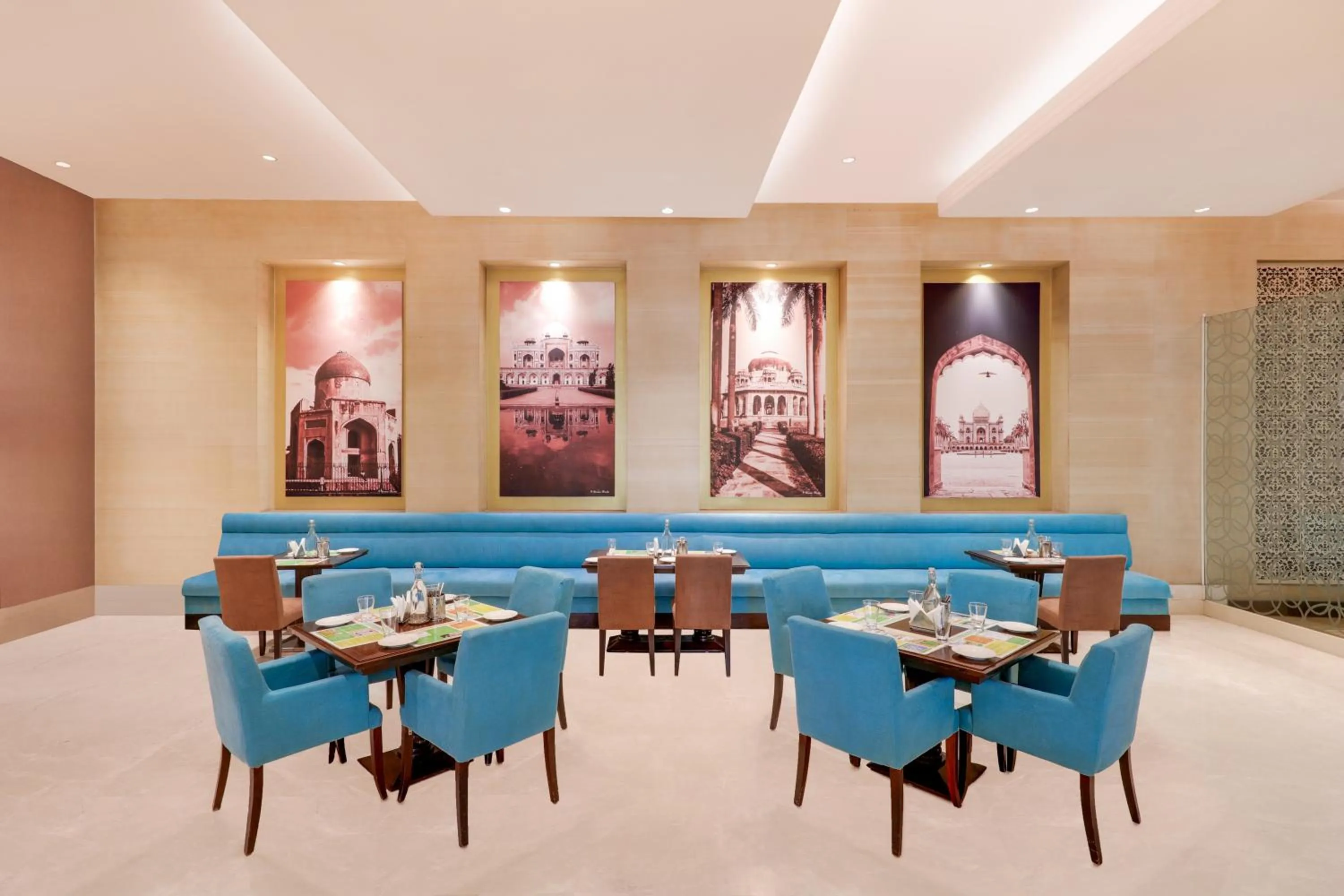 Restaurant/places to eat in Lemon Tree Premier 2, Sector 29 Gurugram