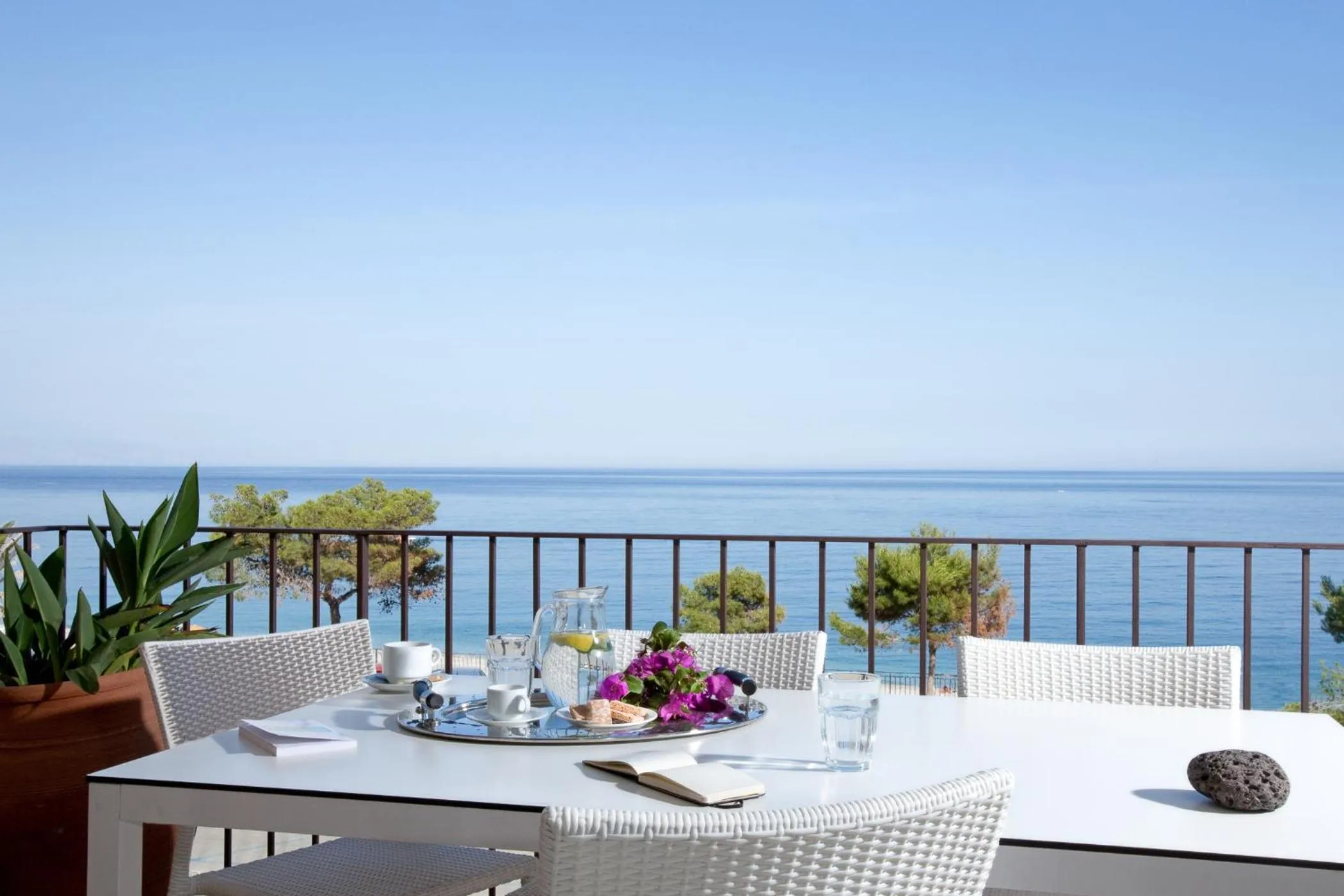 Balcony/Terrace in Taormina Villa Oasis Residence