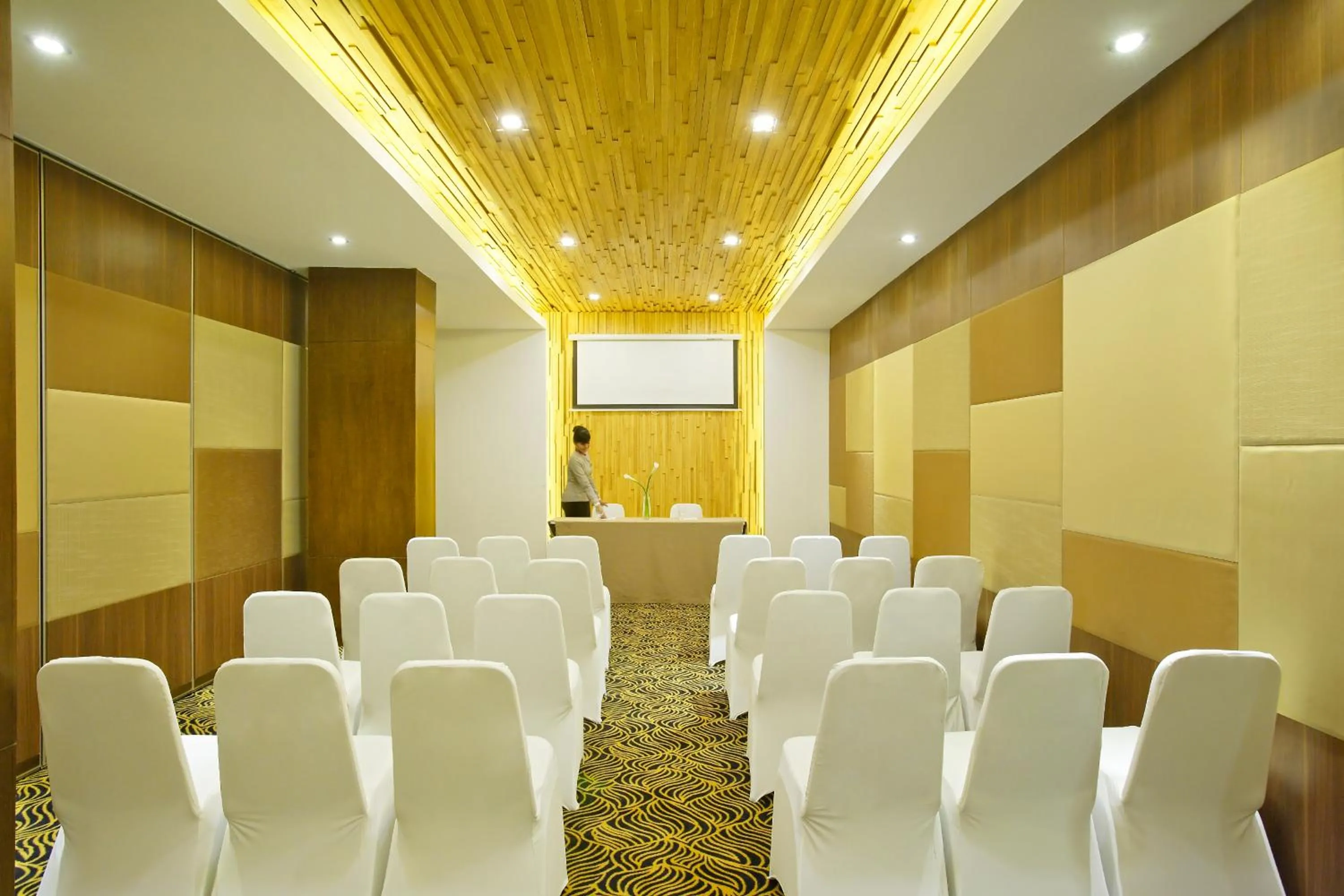 Banquet/Function facilities in Hotel Santika Pandegiling - Surabaya