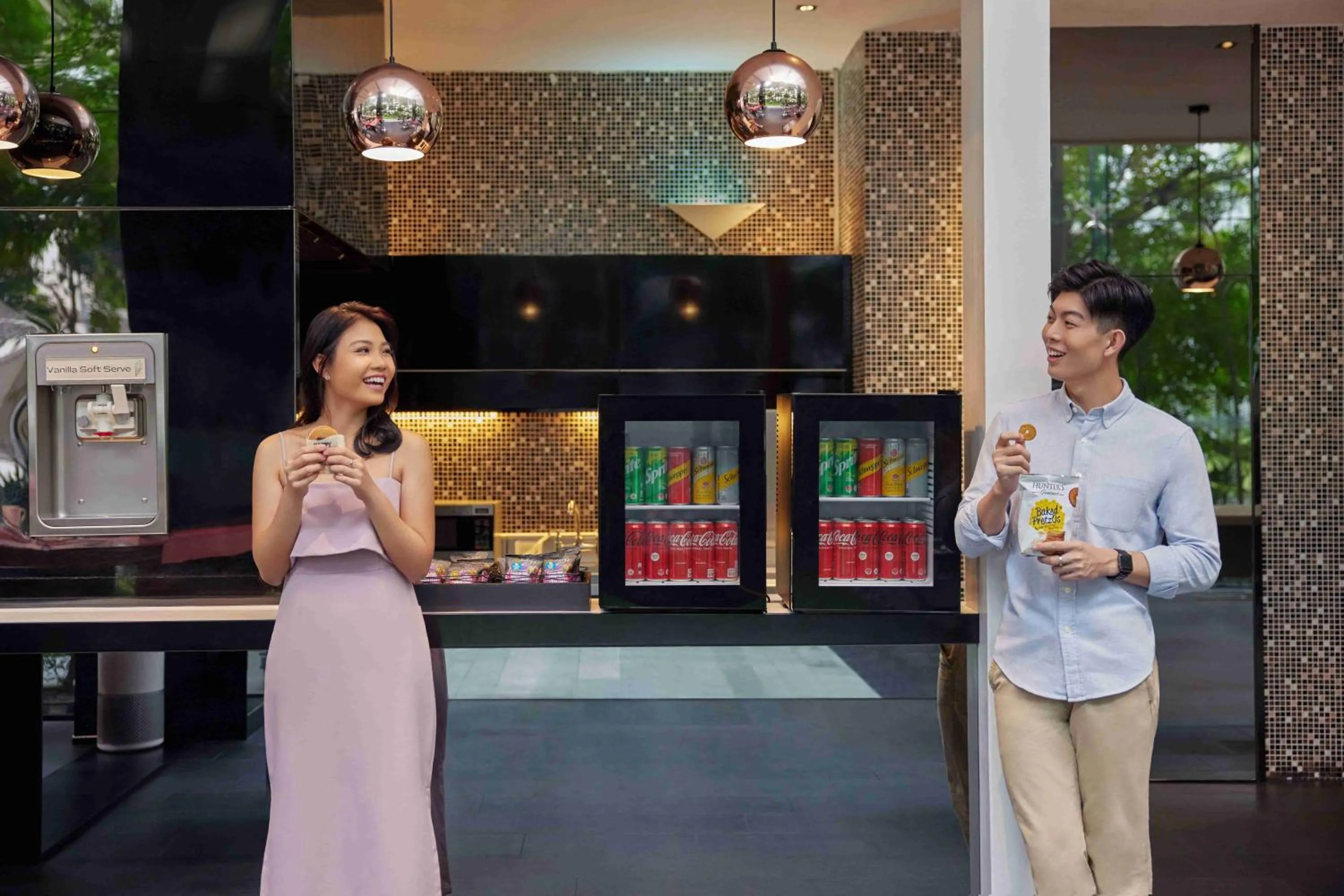 Food and drinks in Quincy Hotel Singapore by Far East Hospitality