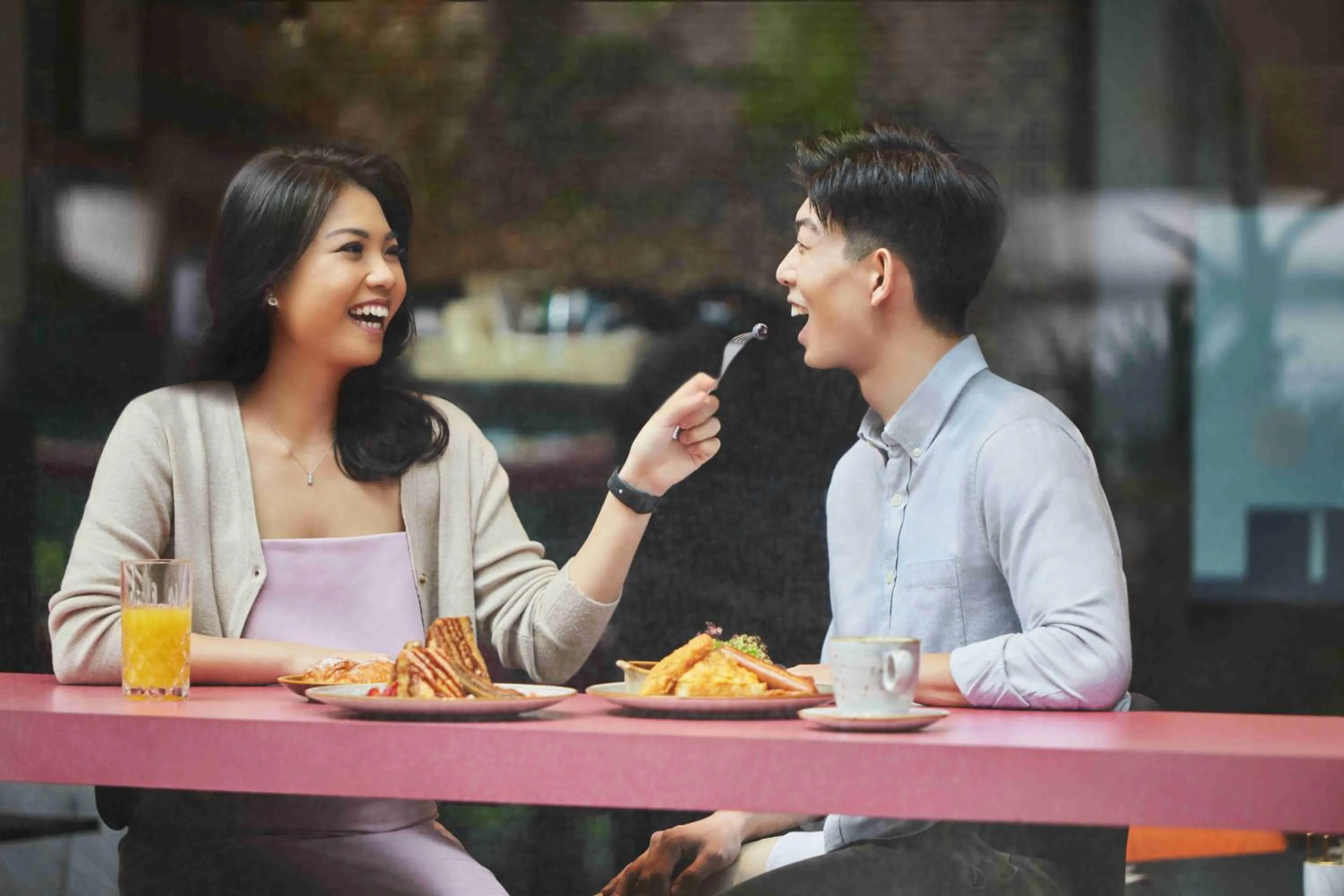 Food and drinks in Quincy Hotel Singapore by Far East Hospitality