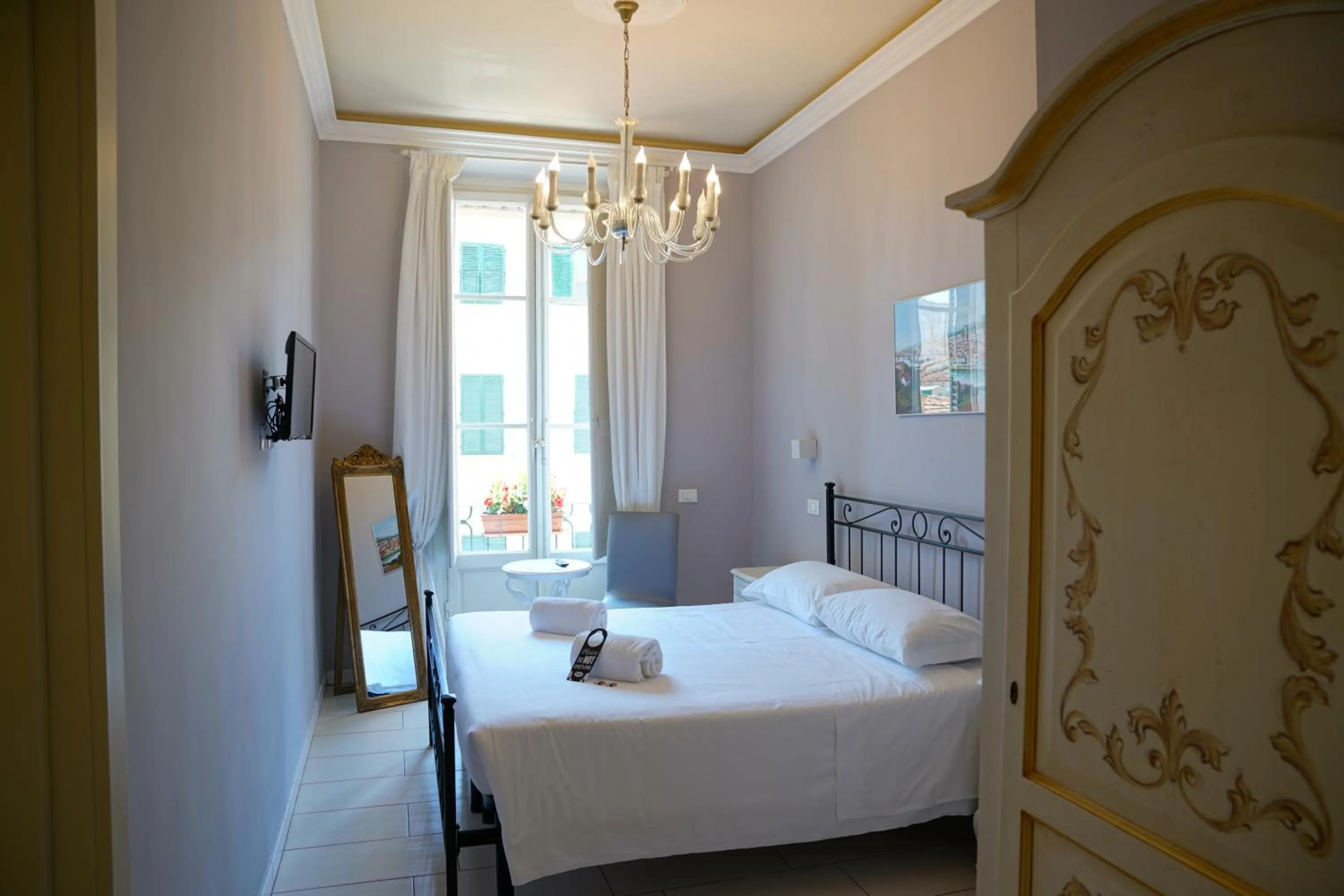 Bed in Affittacamere ALBA