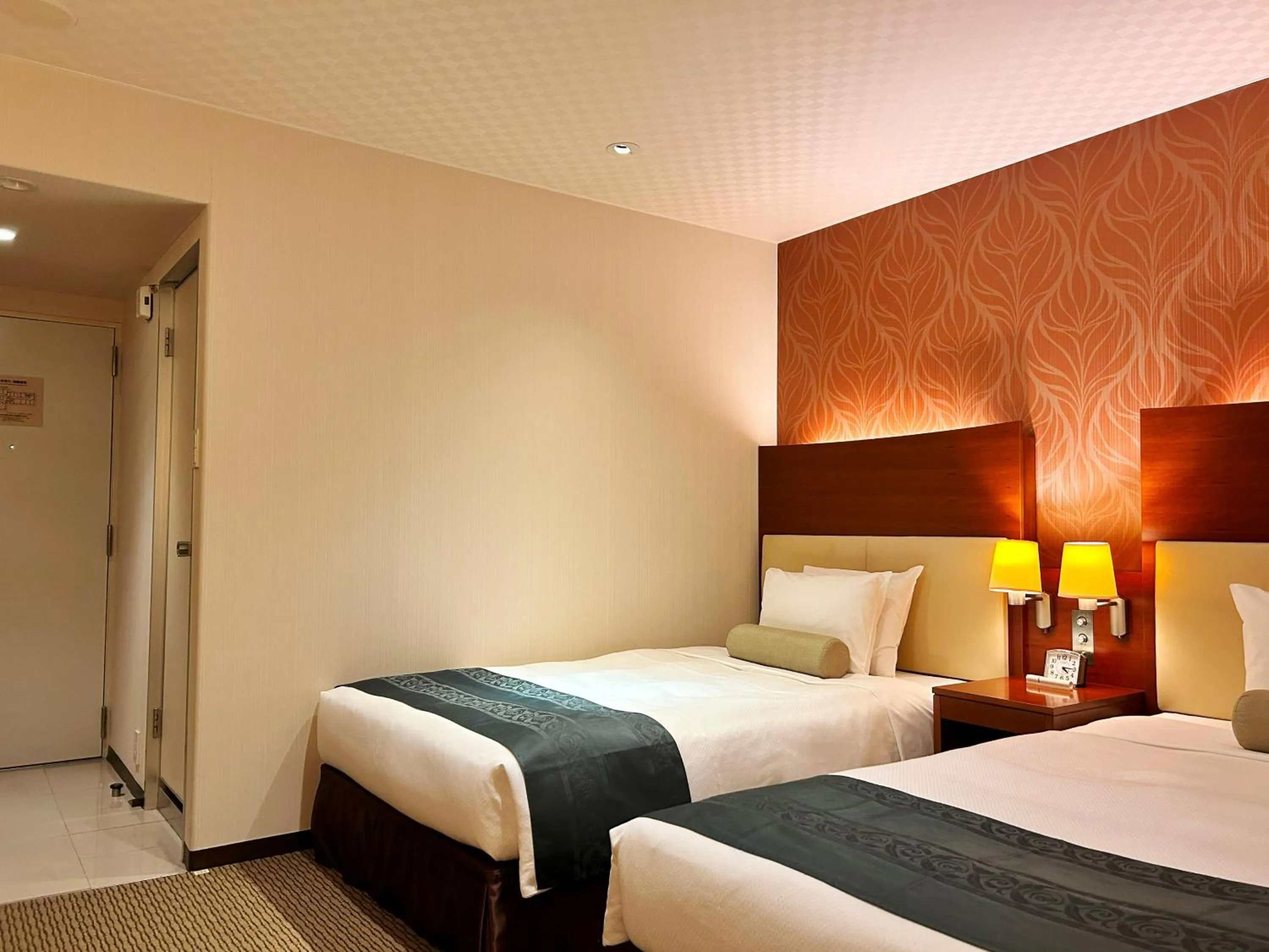 Bed in Nakajimaya Grand Hotel