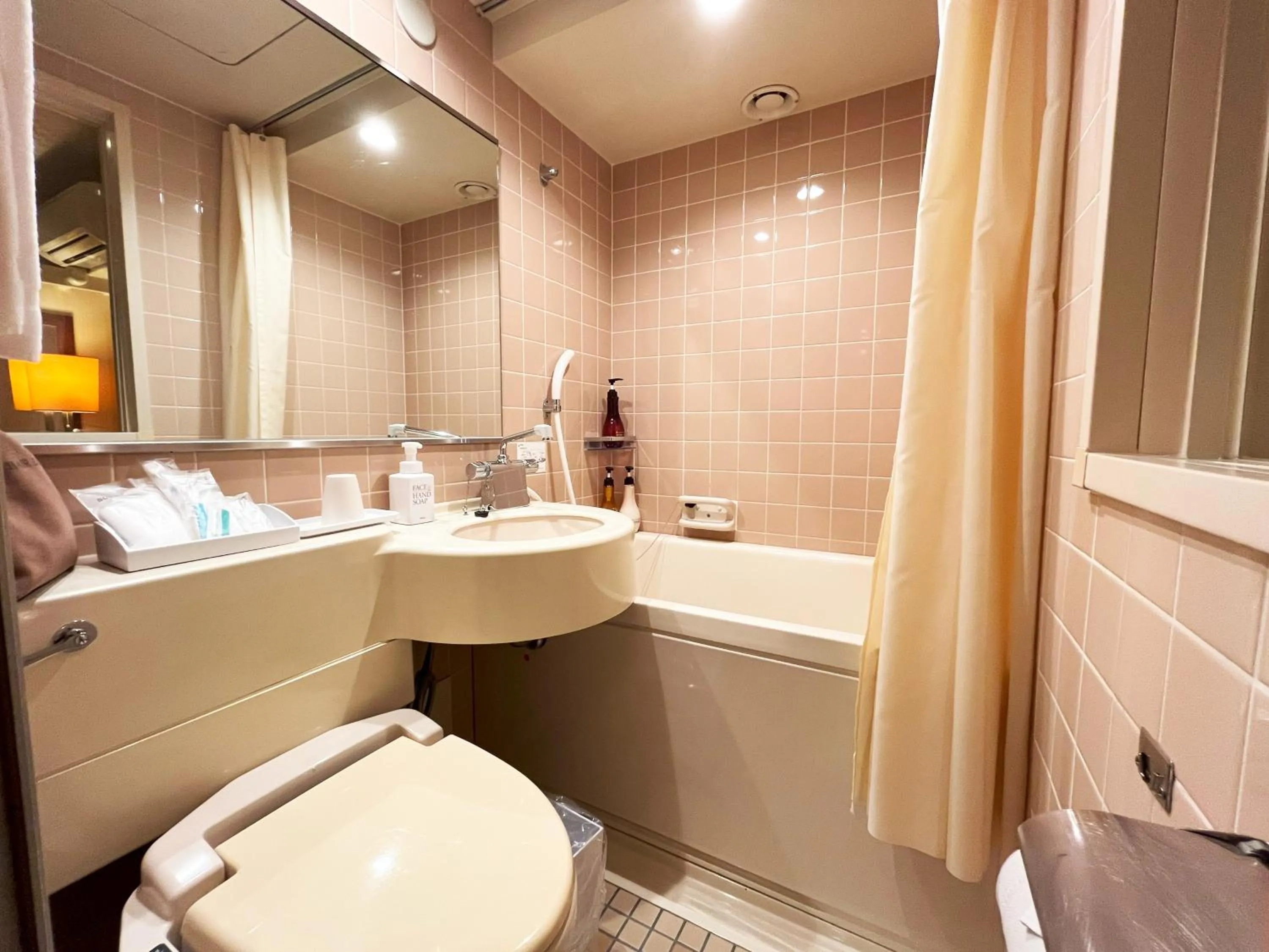 Nakajimaya Grand Hotel