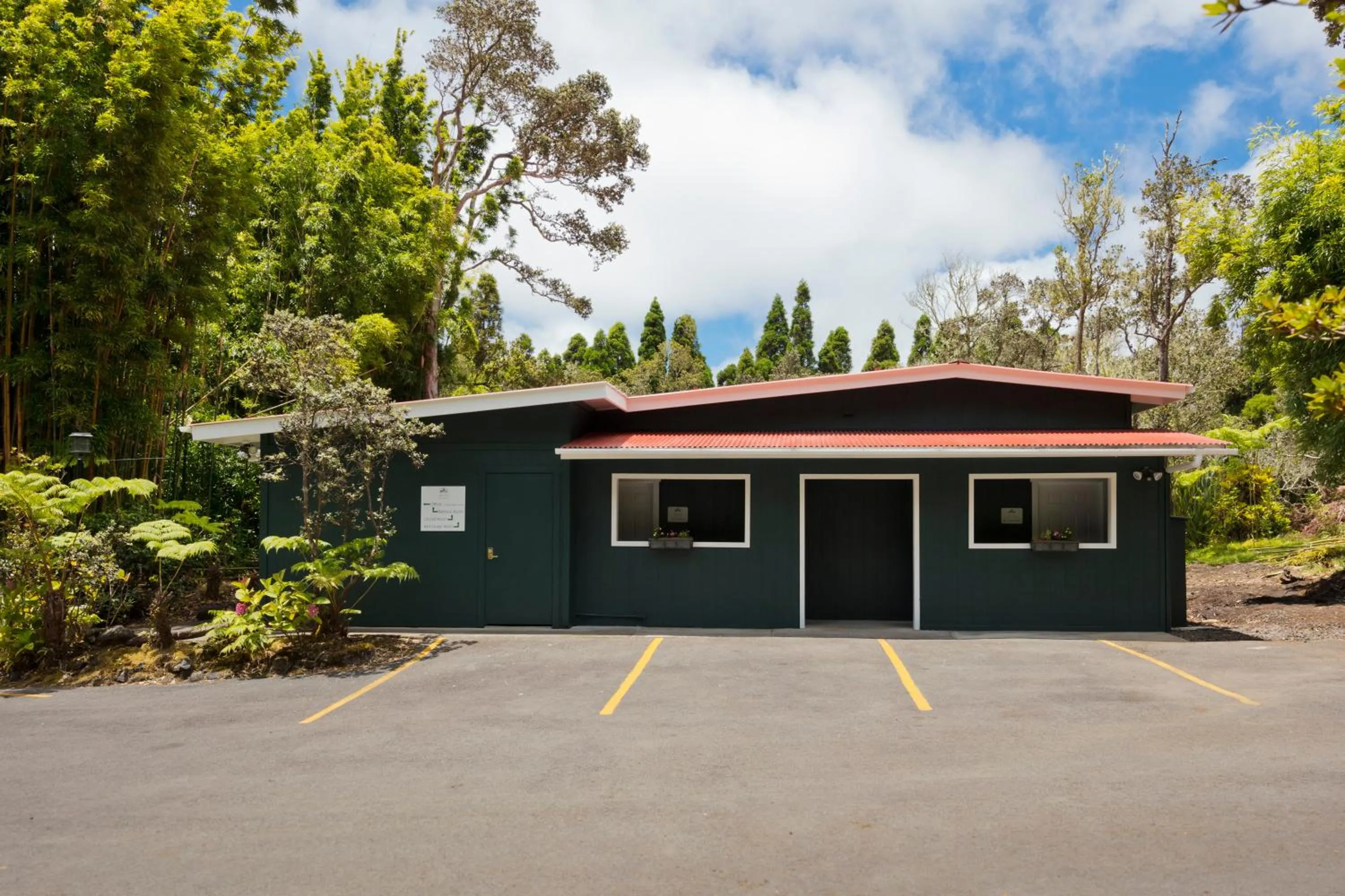 Facade/entrance in Hale 'Ohu Bed & Breakfast