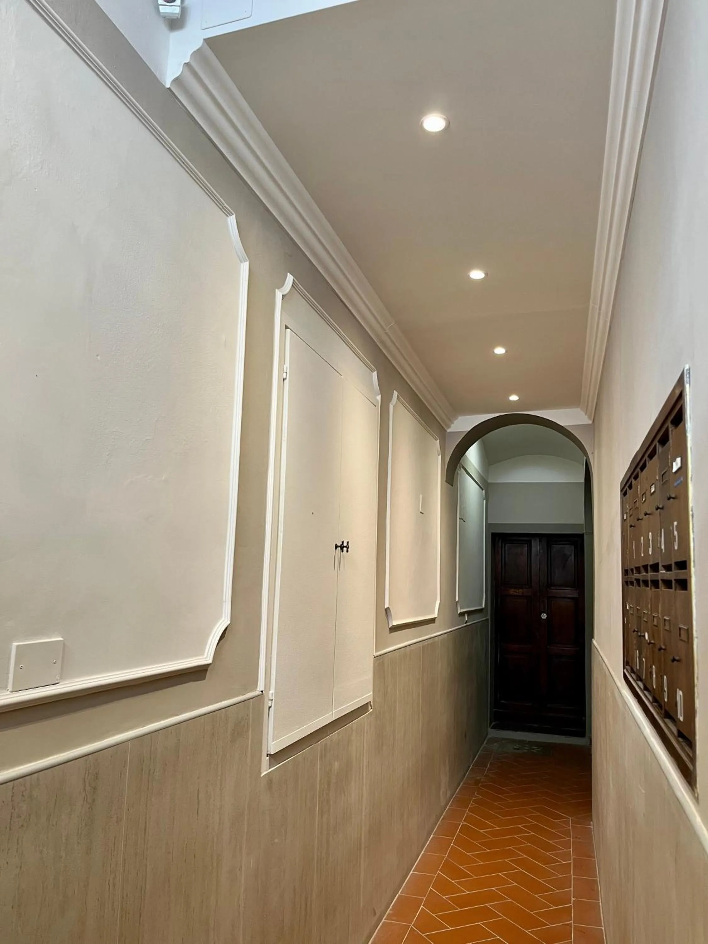 Facade/entrance in Soggiorno Pezzati