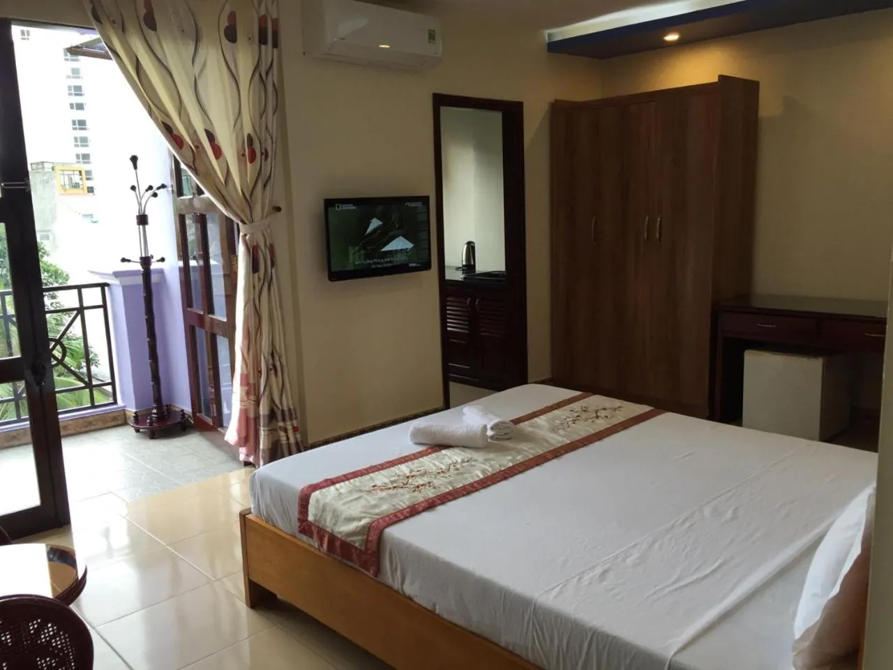 Bed in Sunny B Hotel