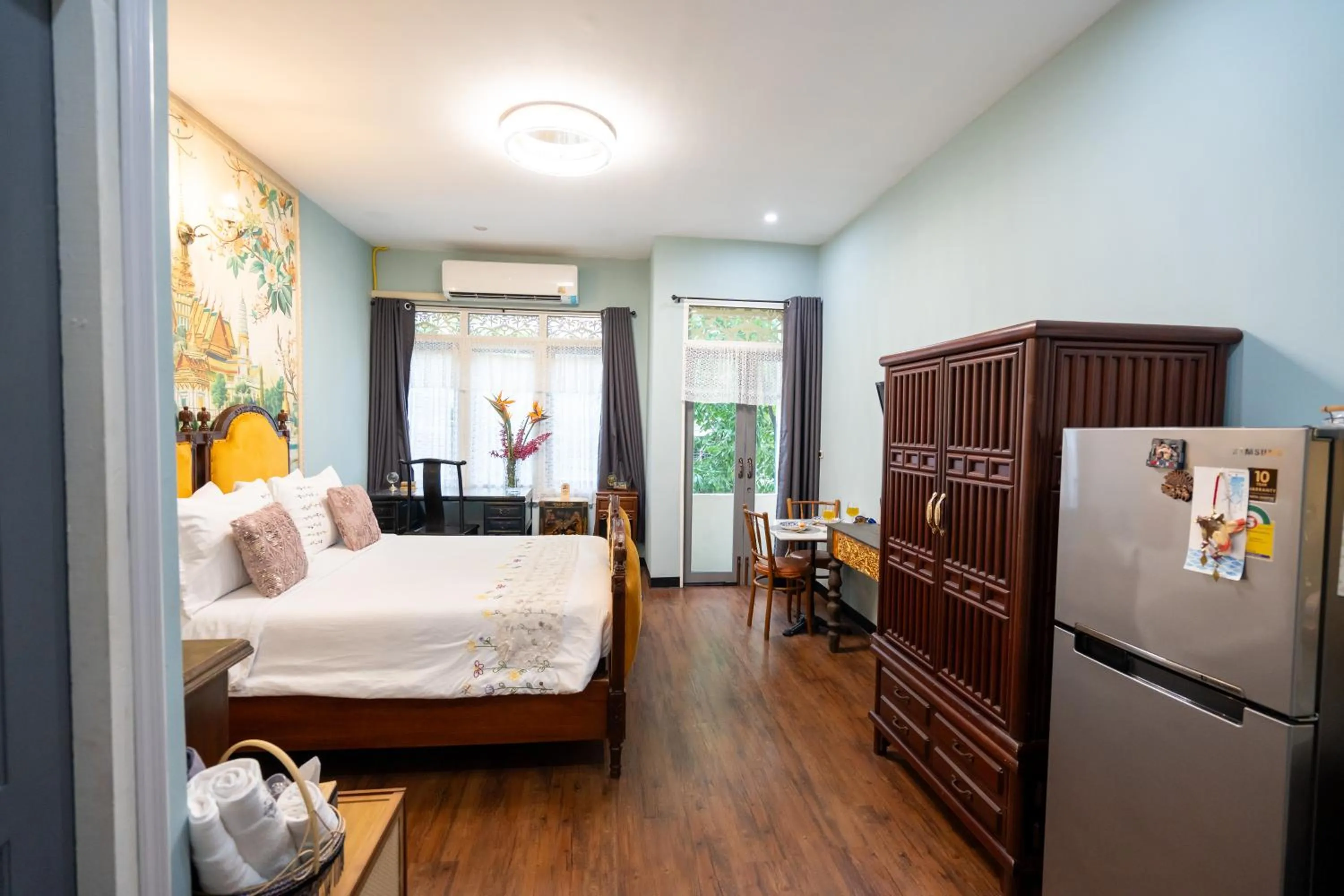 Photo of the whole room, Bed in The Unforgotten B&B