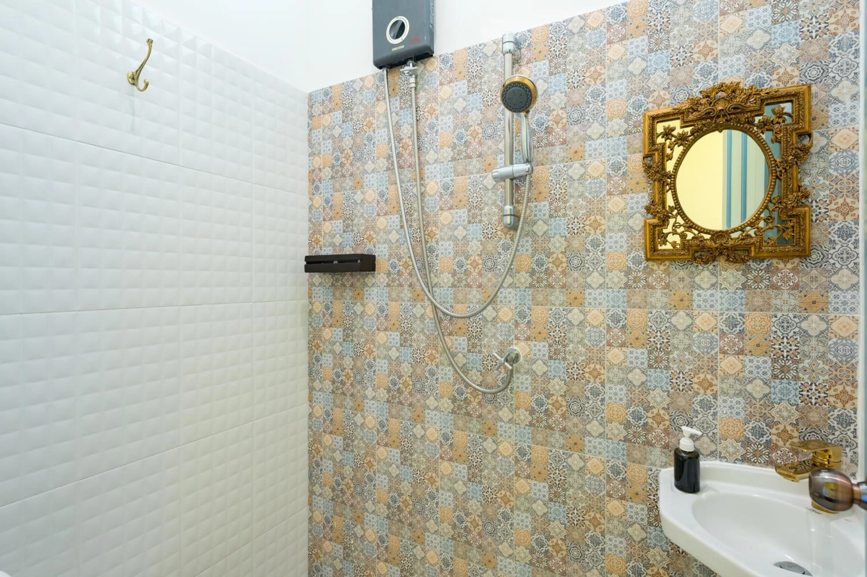 Bathroom in The Unforgotten B&B