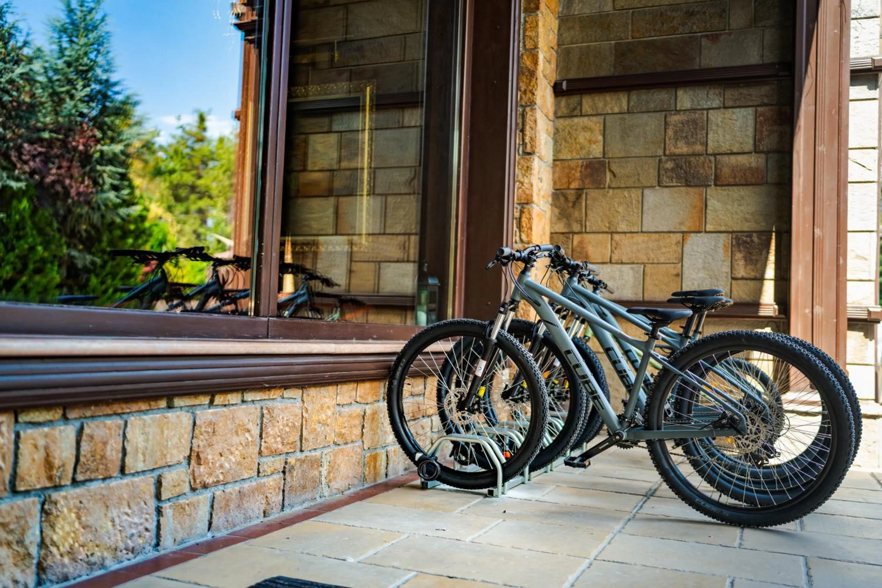 Cycling in Maxi Park Hotel & Spa