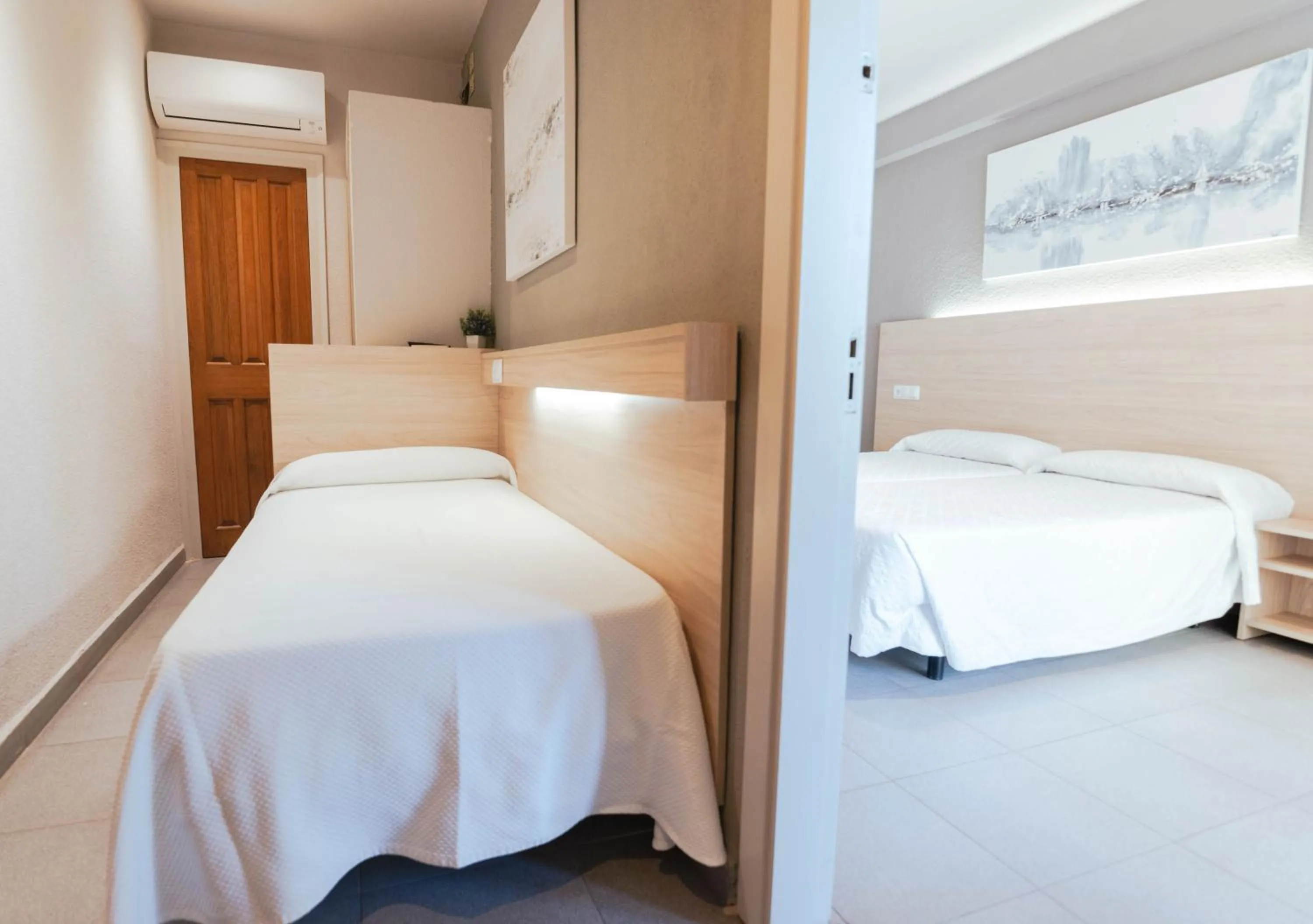 Bed in Hotel S'Agoita