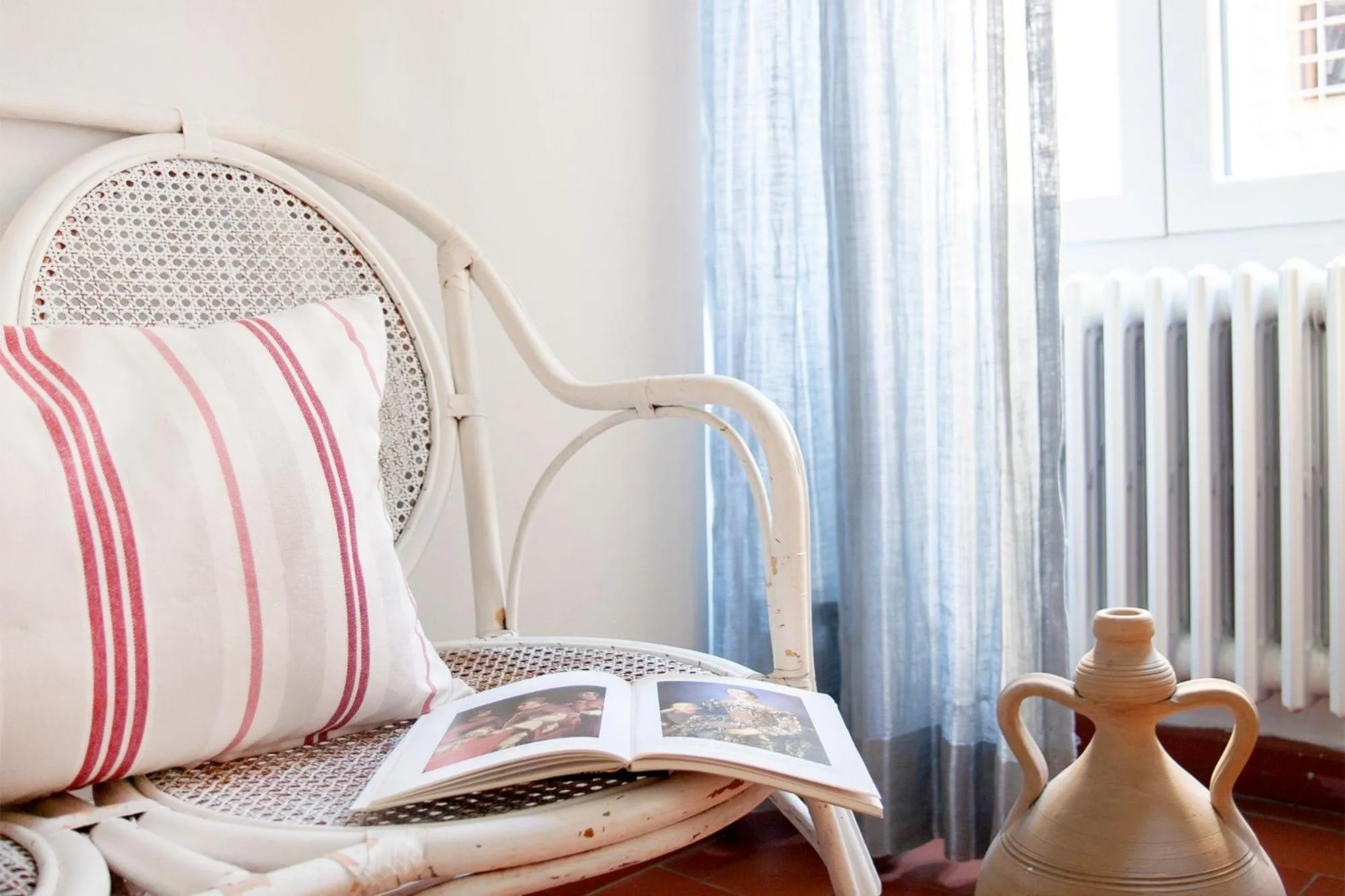 Decorative detail, Bed in Le Stanze Di Santa Croce