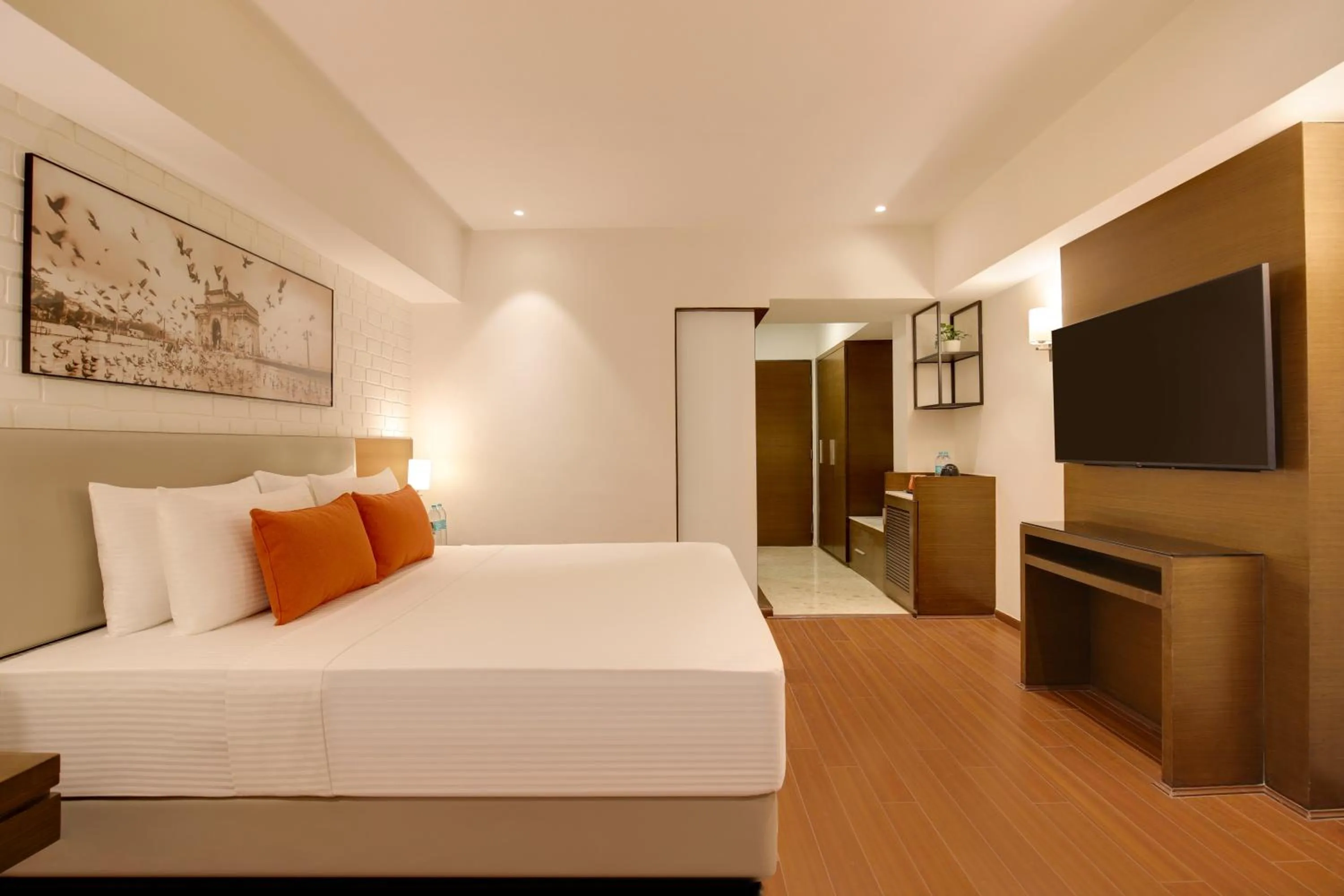 Bedroom, Bed in Lemon Tree Premier, Navi Mumbai