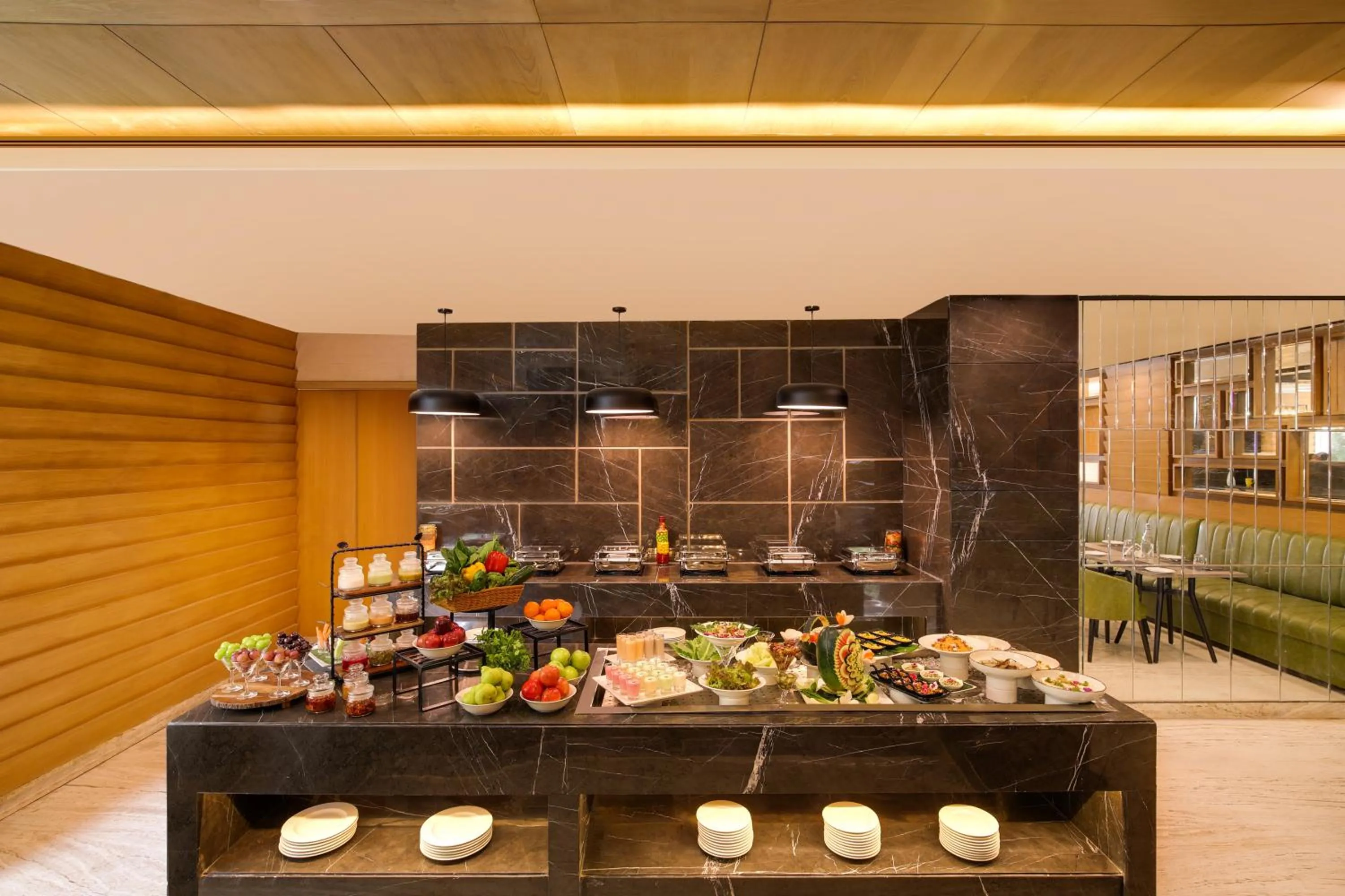 Buffet breakfast in Lemon Tree Premier, Navi Mumbai