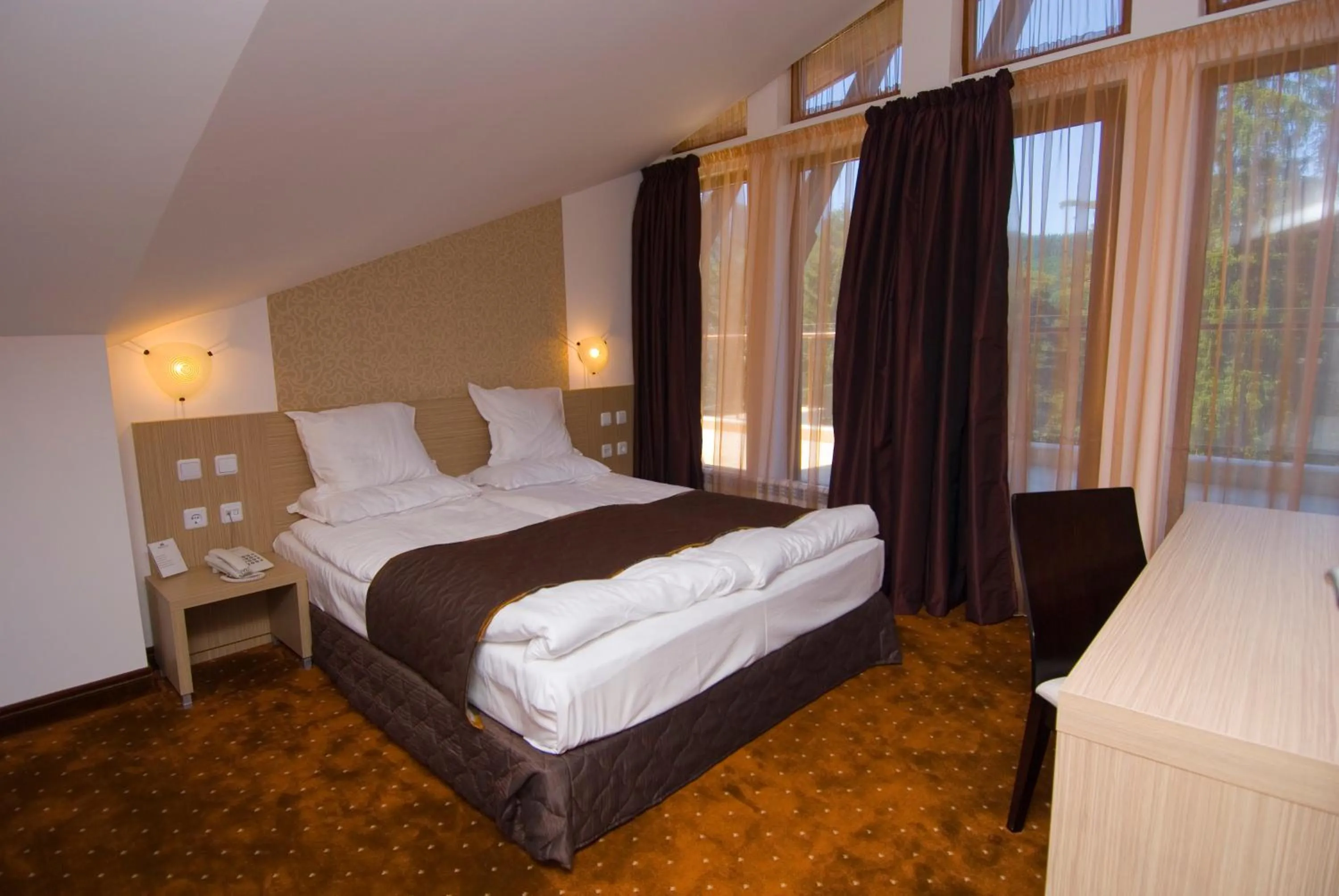 Bedroom, Bed in Radina's Way Hotel