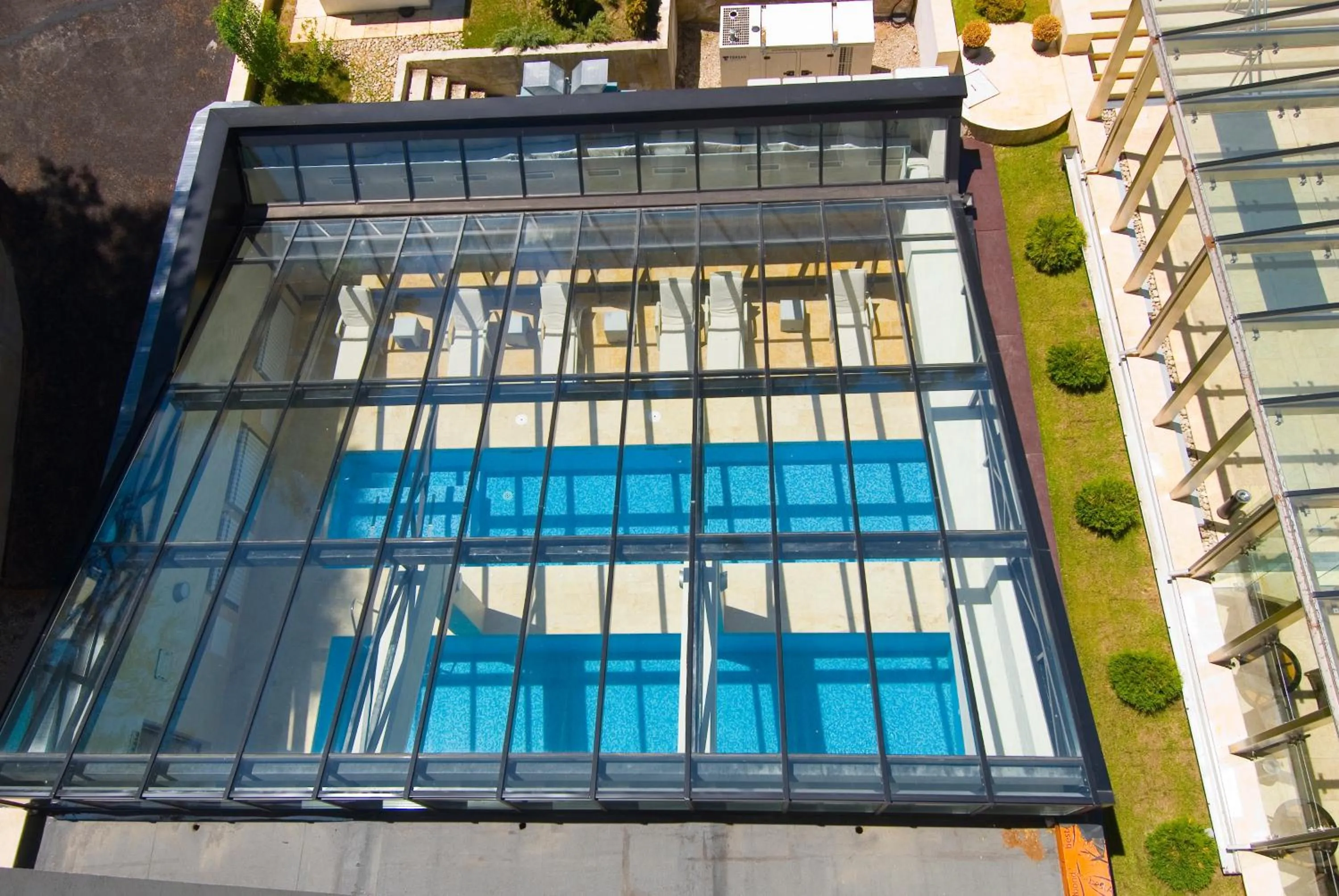 Swimming pool in Radina's Way Hotel