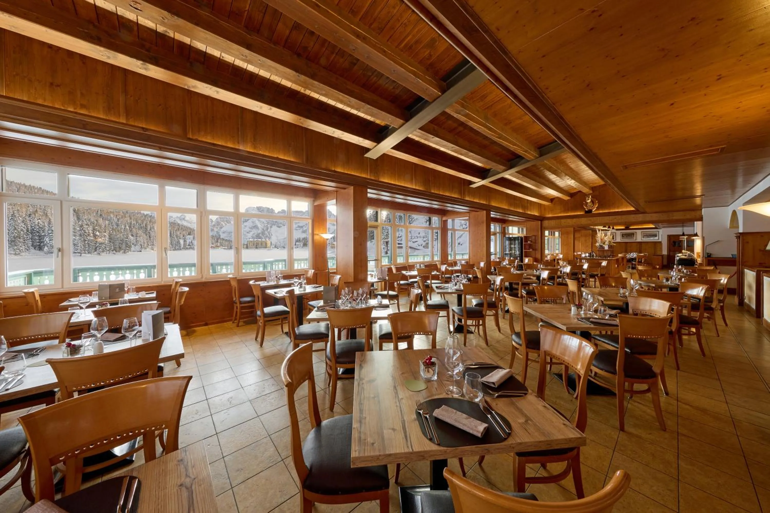 Restaurant/places to eat in Grand Hotel Misurina