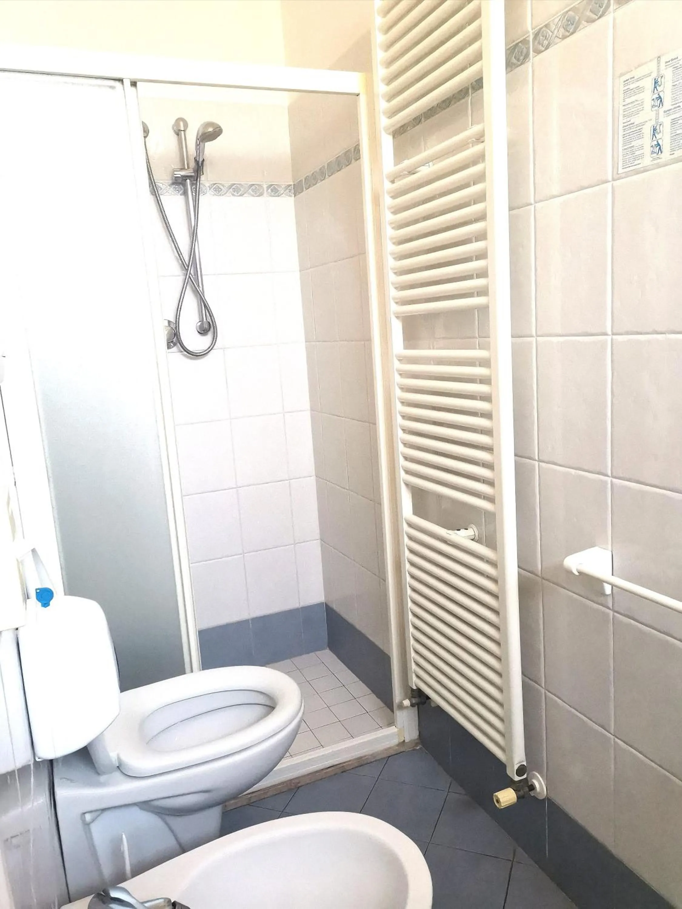 Bathroom in Hotel Alcazar