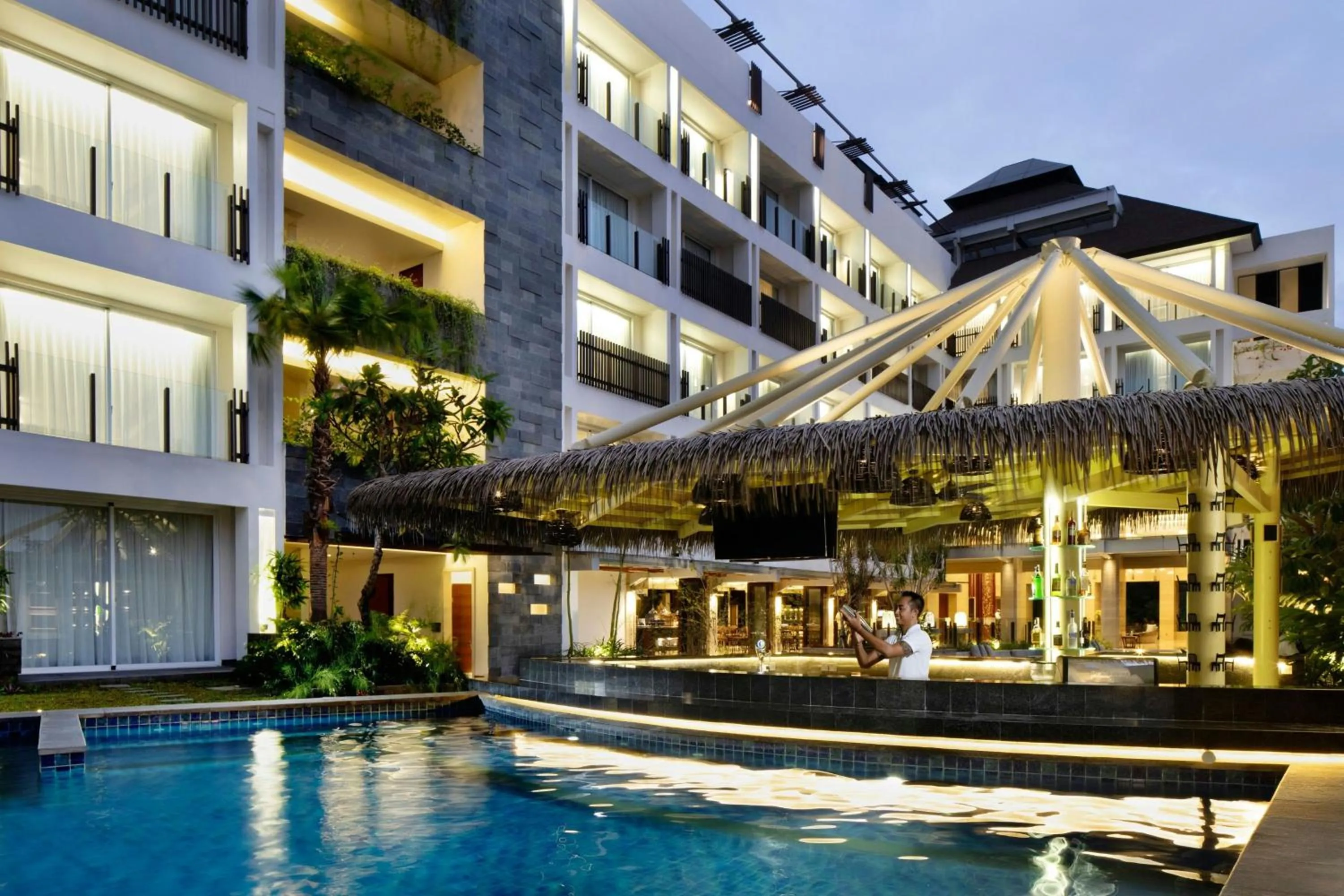 Swimming pool in Fairfield by Marriott Bali Legian