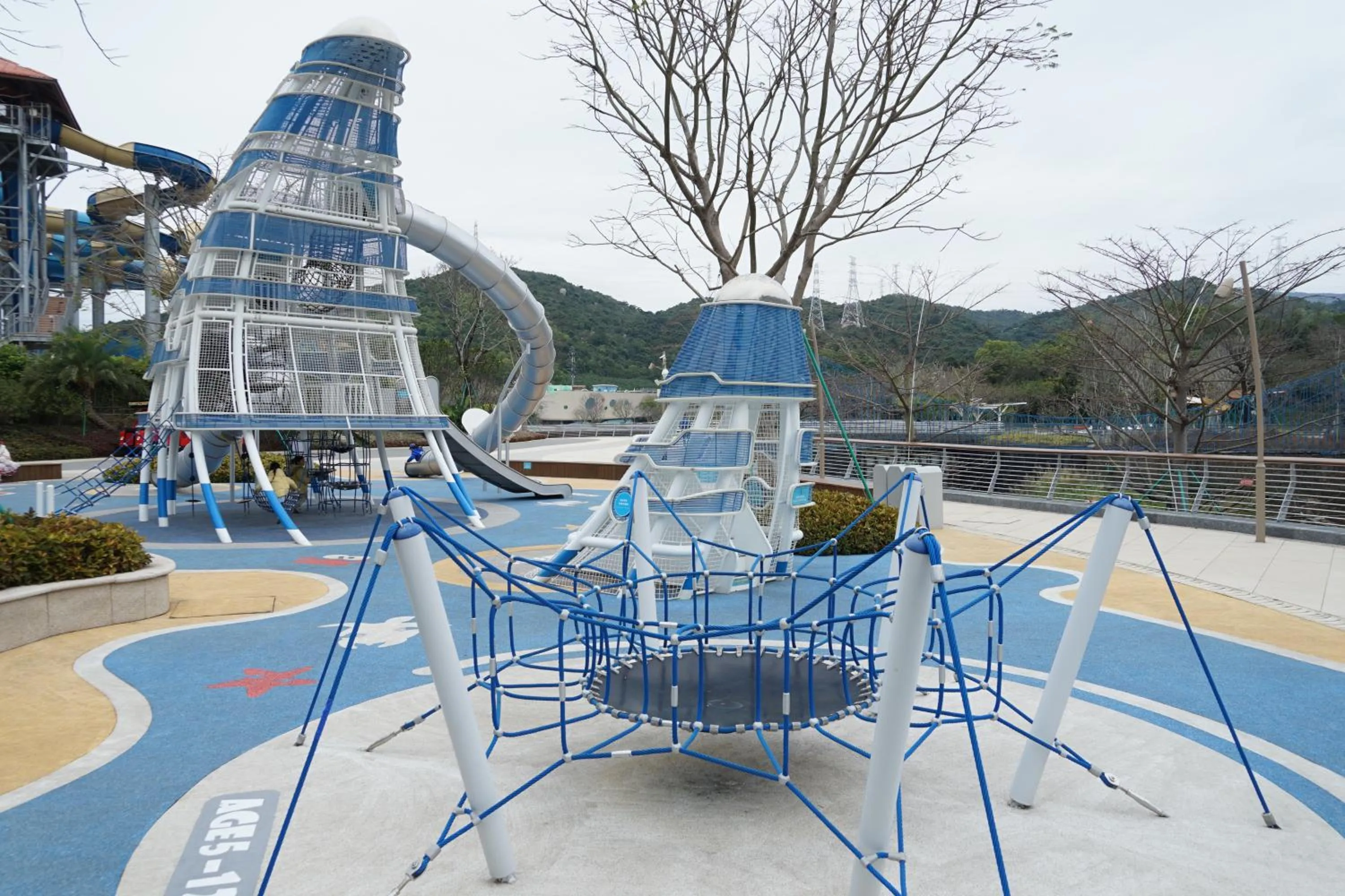 Children play ground in Shenzhen Marriott Hotel Golden Bay