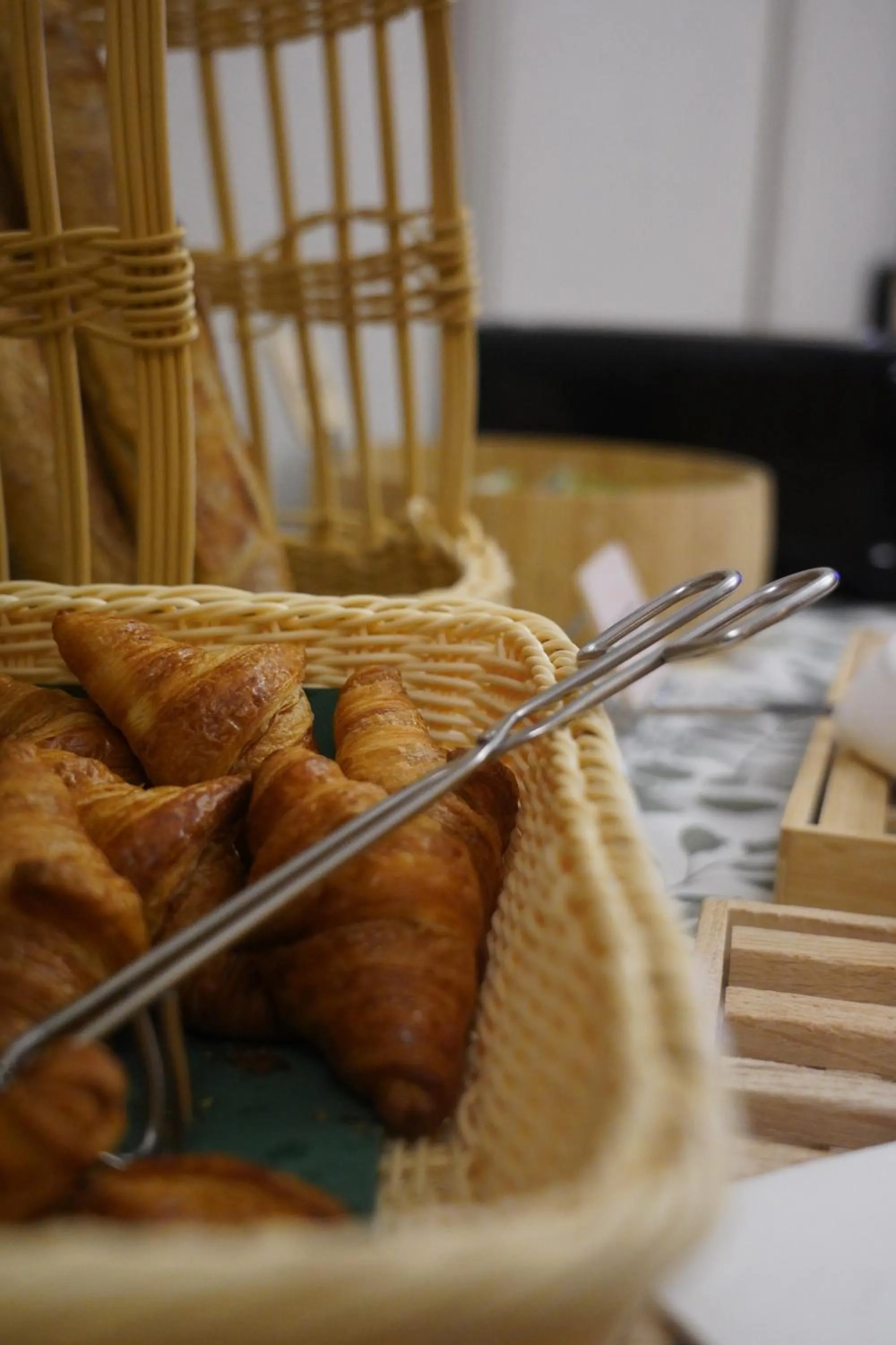 Breakfast in Best Western Auray le Loch