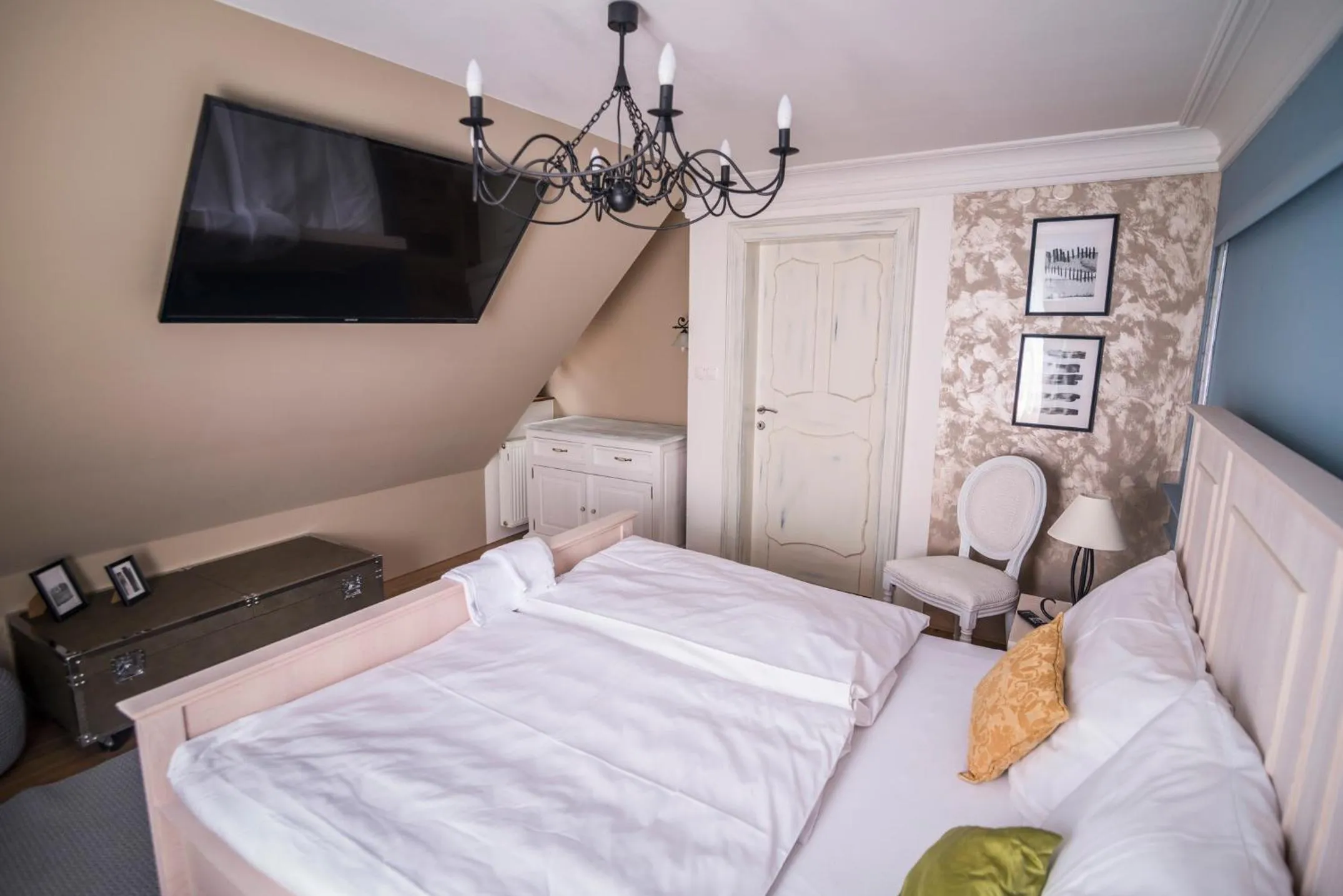 Photo of the whole room, Bed in Krumlovská pohádka